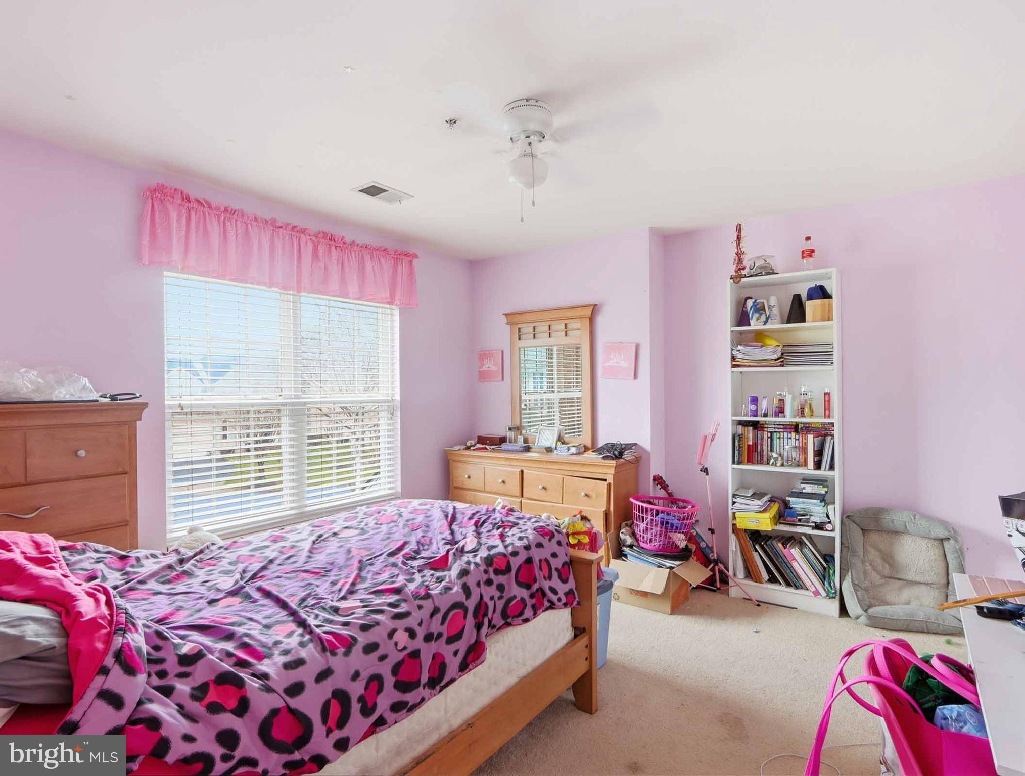 DAISEY FIELDS - Residential