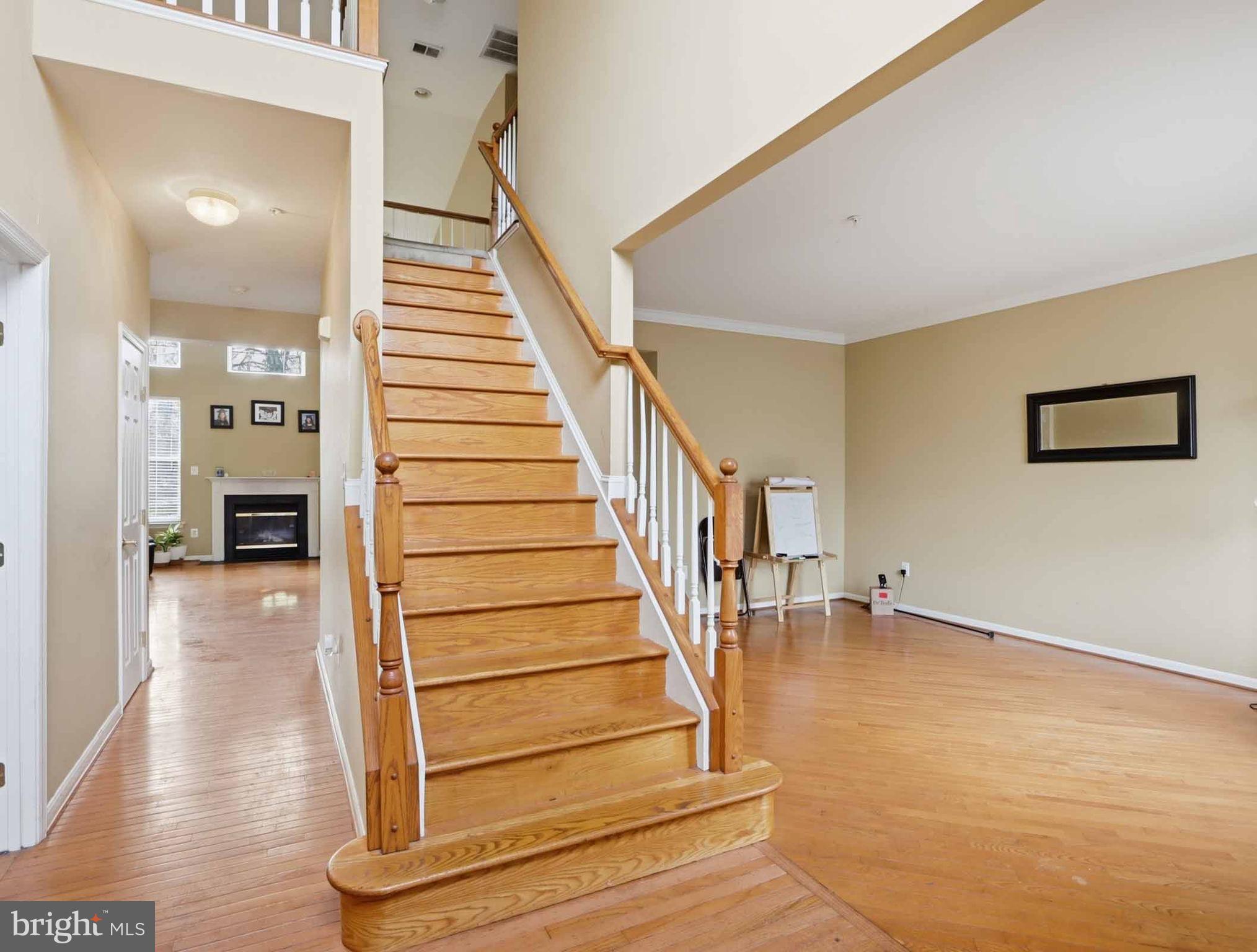 DAISEY FIELDS - Residential