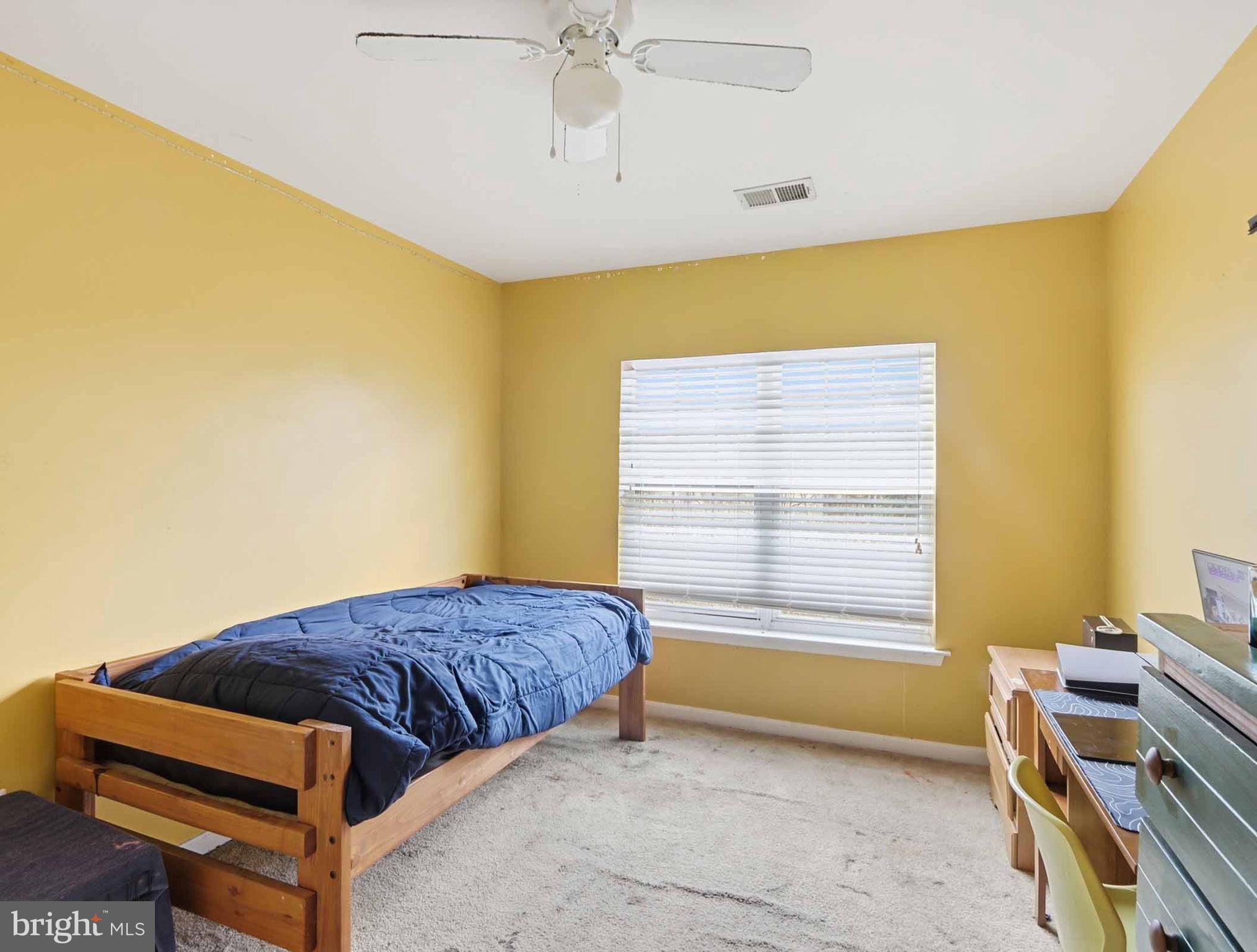 DAISEY FIELDS - Residential