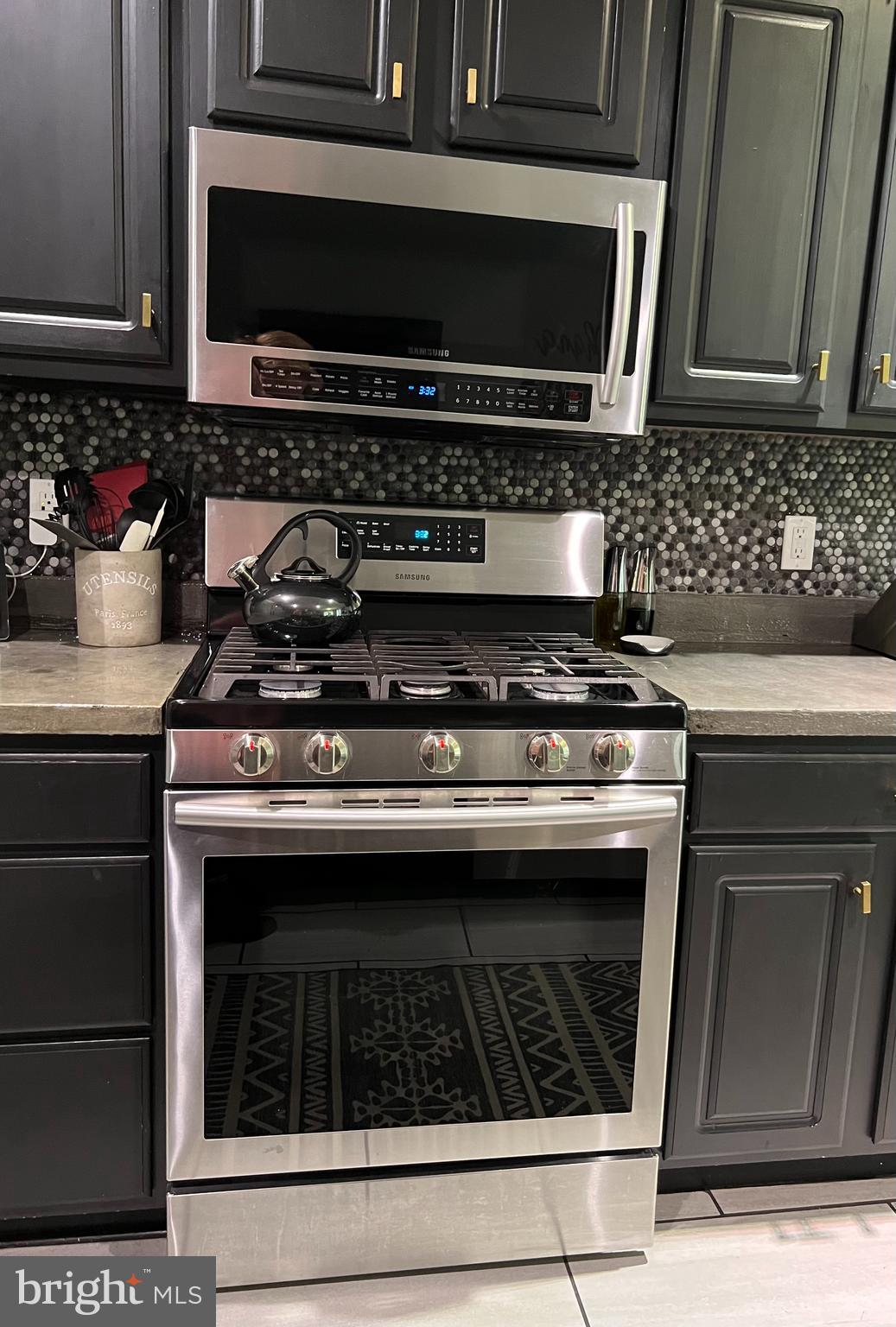 OAK RIDGE - Residential