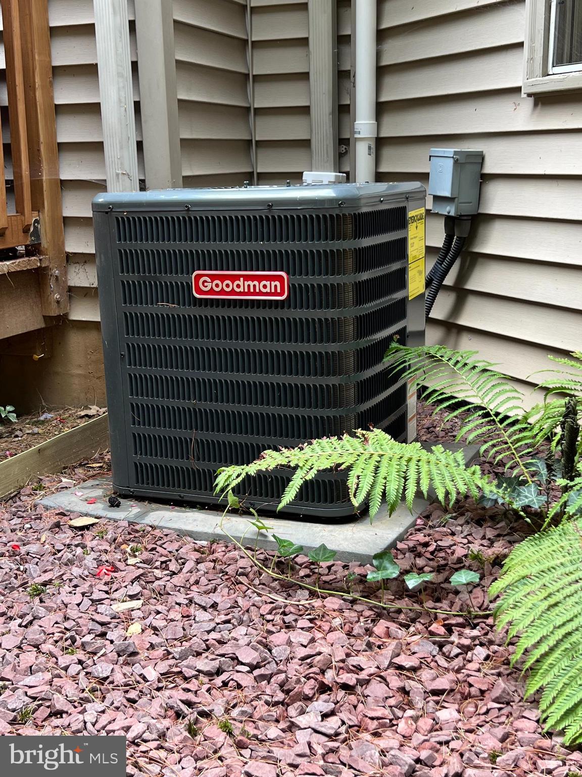 OAK RIDGE - Residential