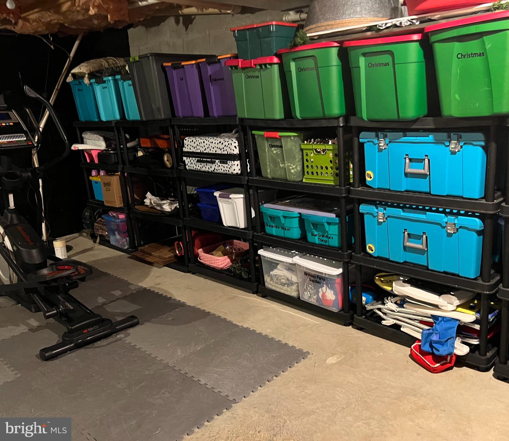 OAK RIDGE - Residential