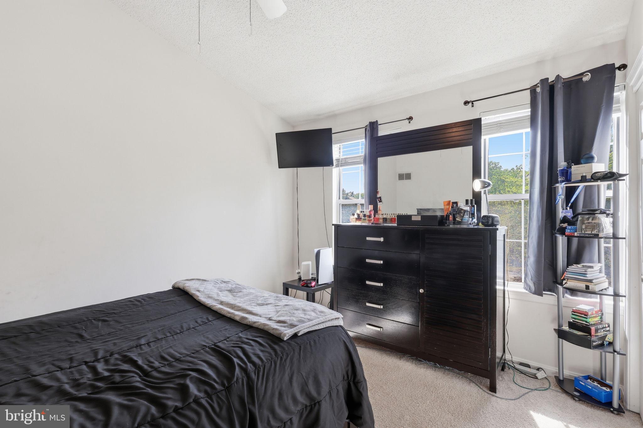 BULL RUN - Residential
