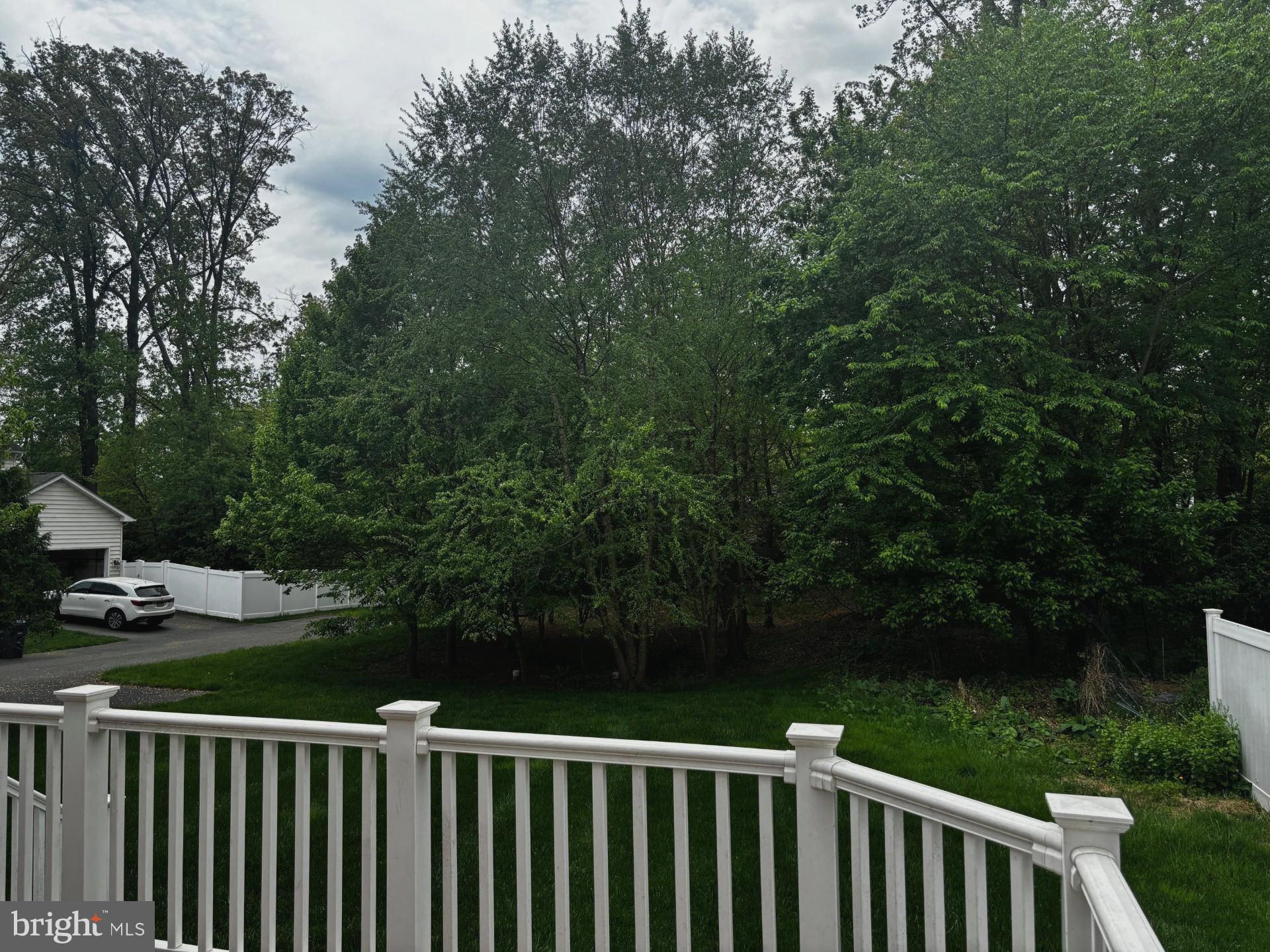 AMANDA PLACE - Residential