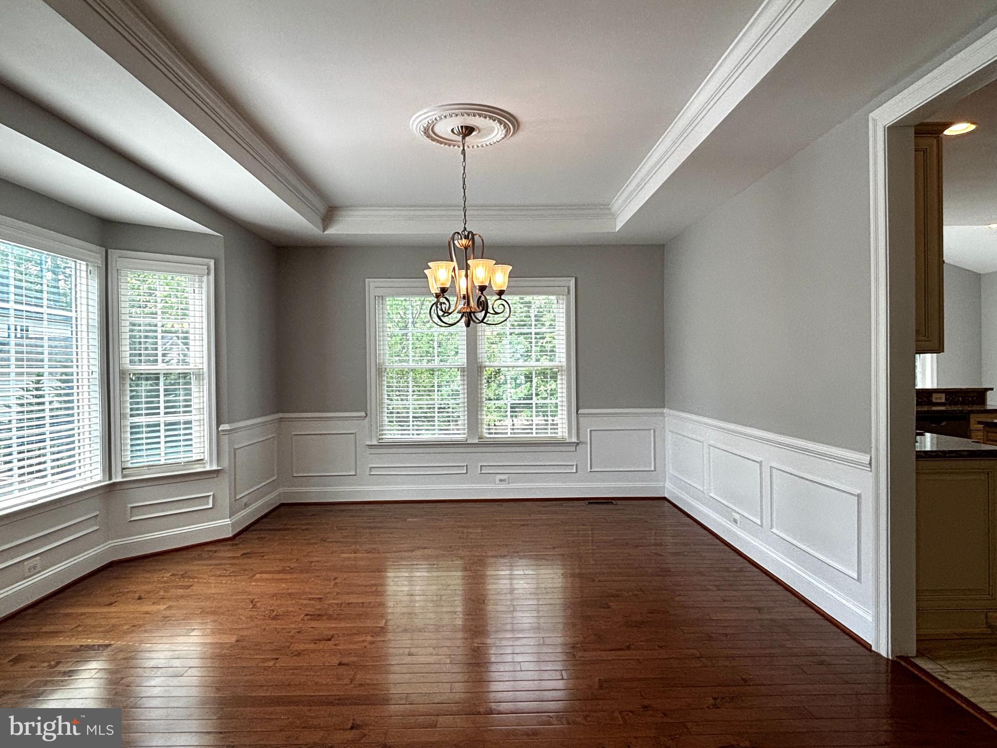 AMANDA PLACE - Residential