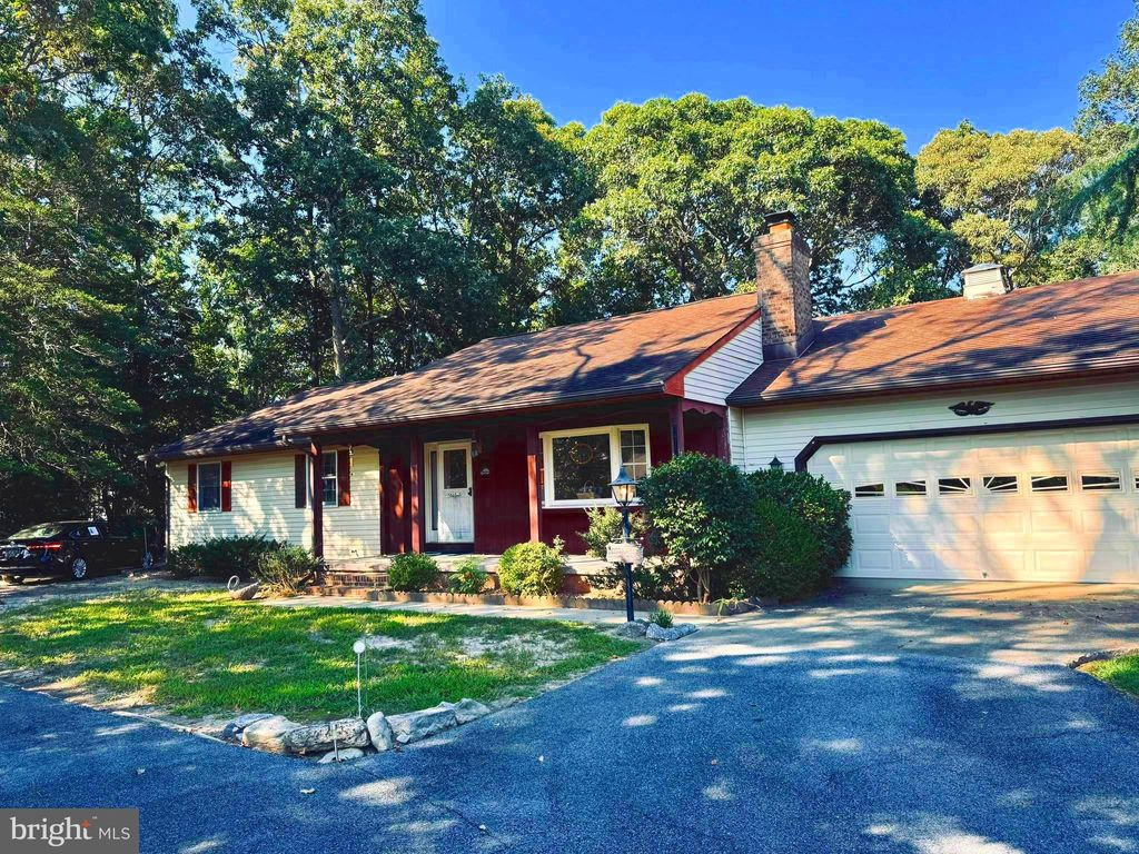 Photo of 34135 Poplar Lane, LEWES, DE 19958 (MLS # DESU2096894)