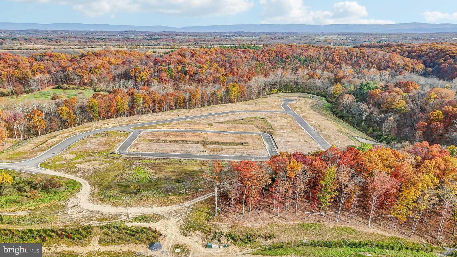 RETREAT AT WINDING CREEK - Residential