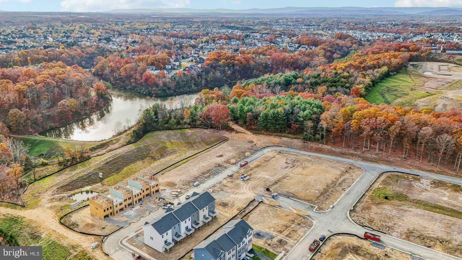 RETREAT AT WINDING CREEK - Residential