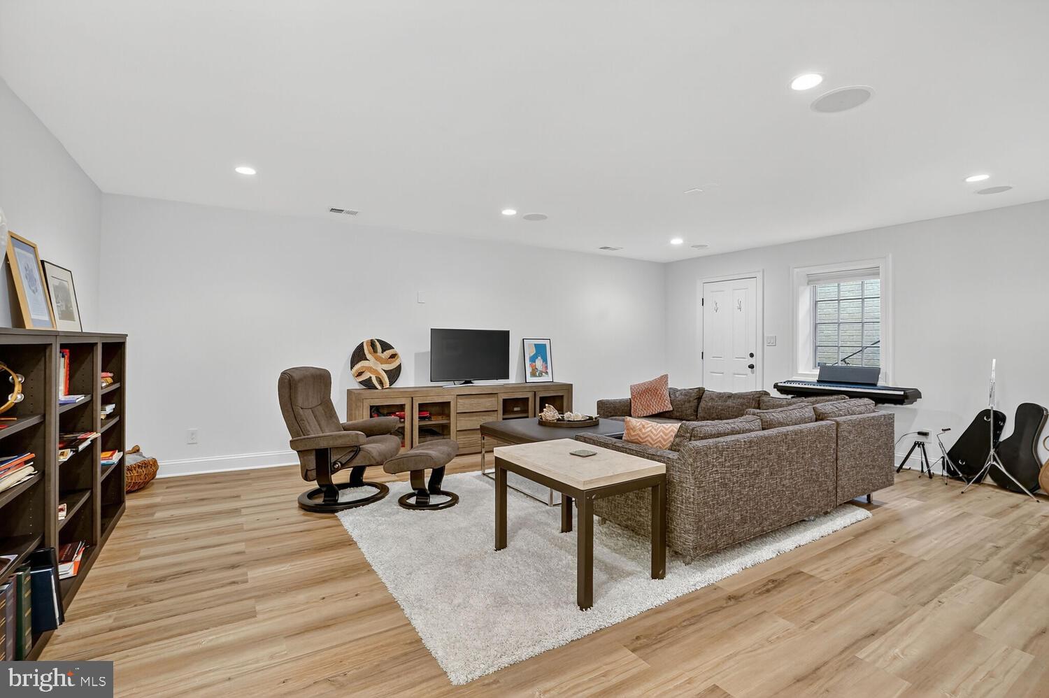 BEVERLEY HILLS - Residential