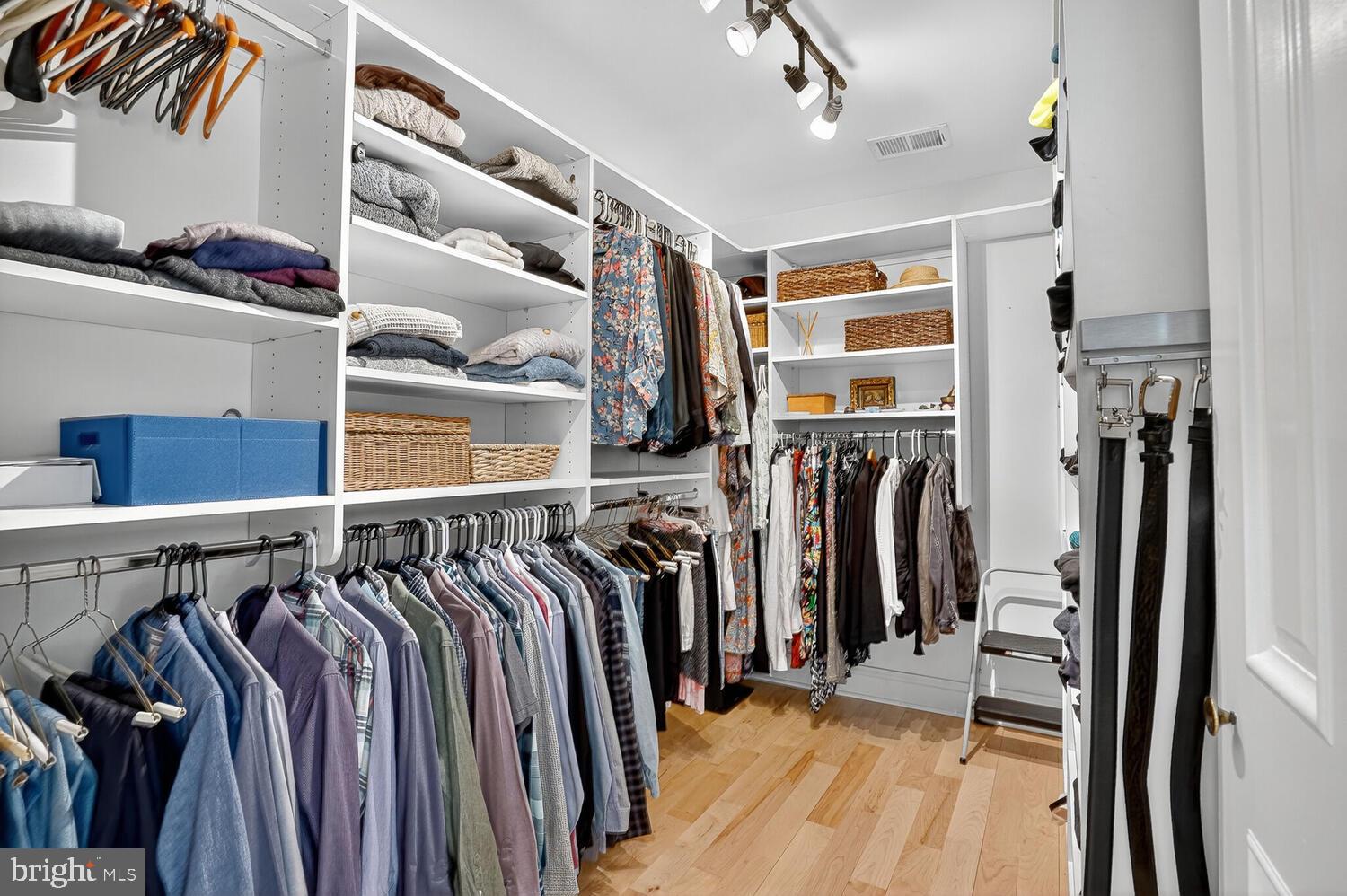 BEVERLEY HILLS - Residential