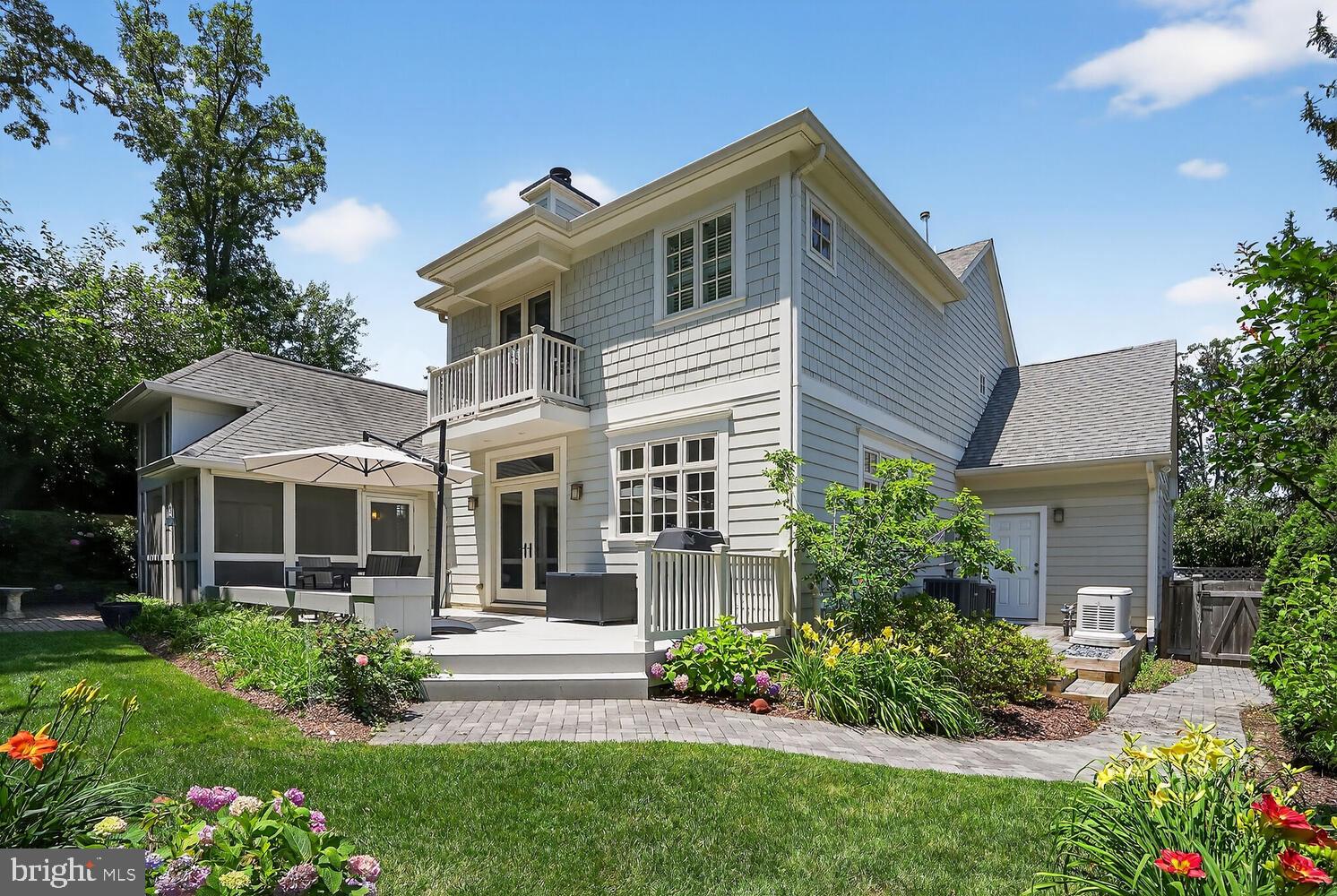 BEVERLEY HILLS - Residential