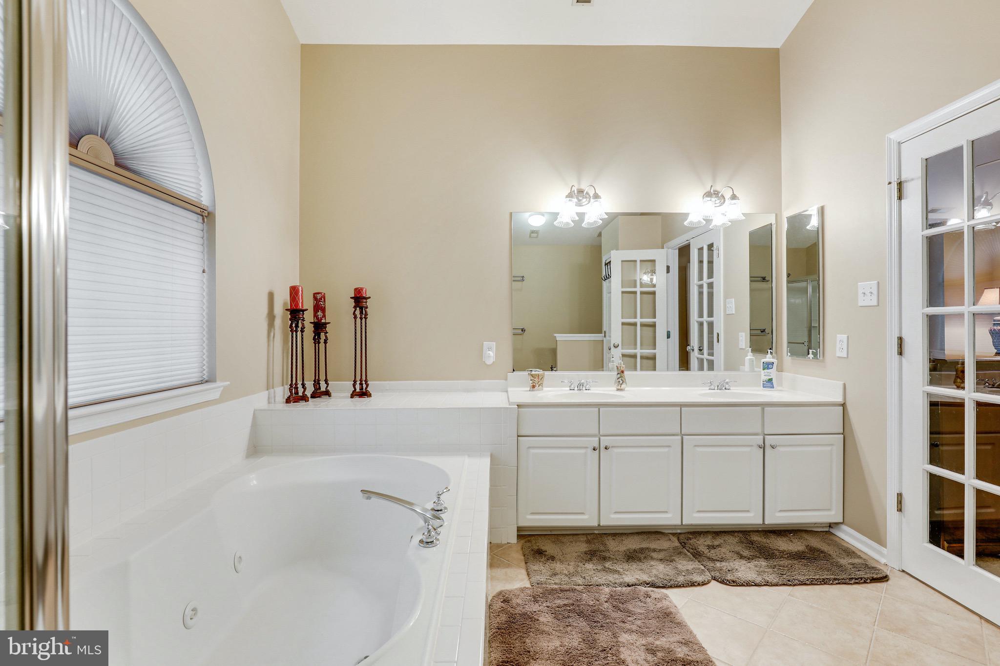 TRAILS AT WOODLOT - Residential