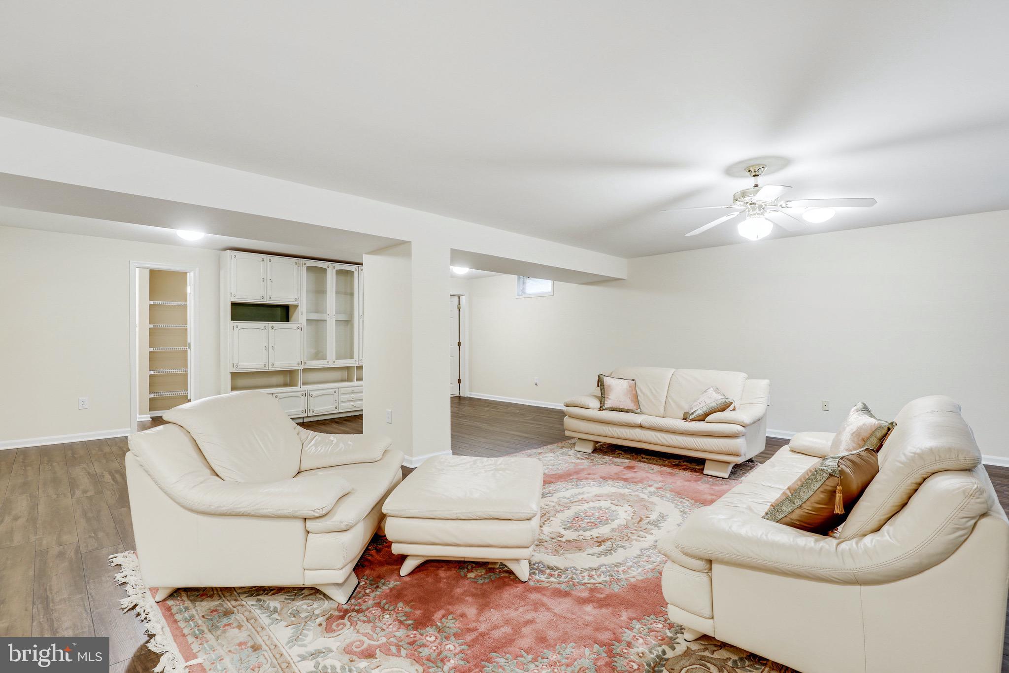 TRAILS AT WOODLOT - Residential