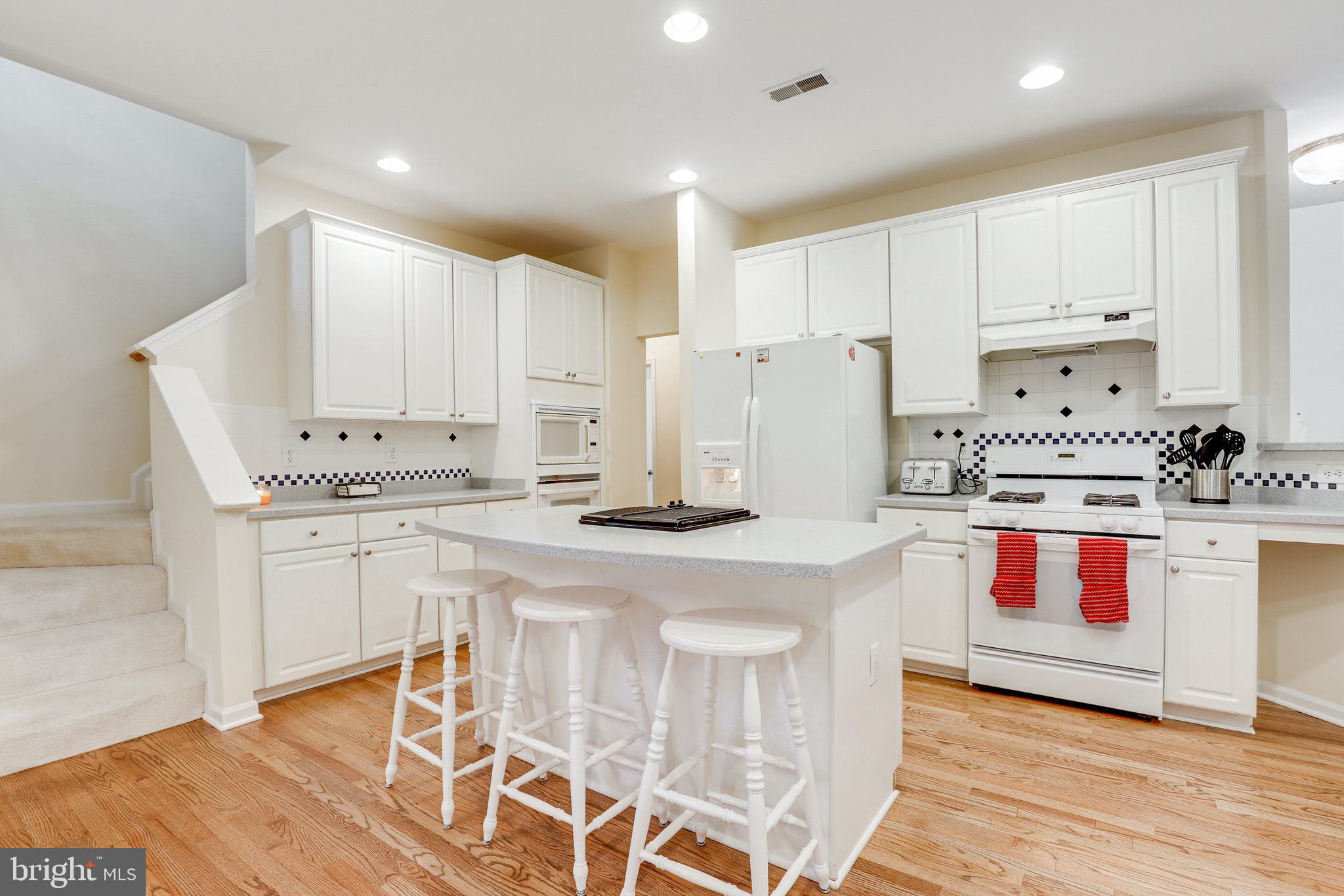 TRAILS AT WOODLOT - Residential