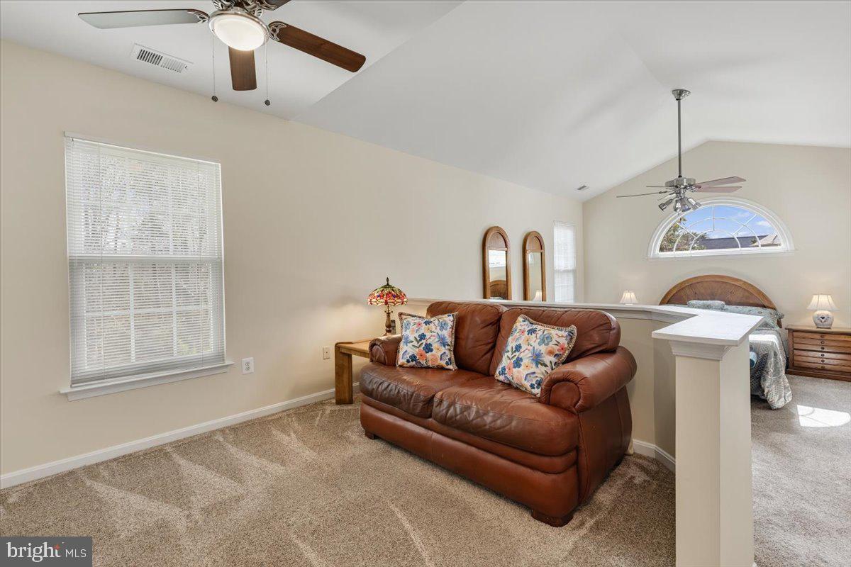 EDGE HILL - Residential