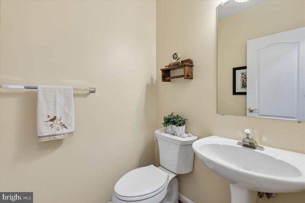 EDGE HILL - Residential