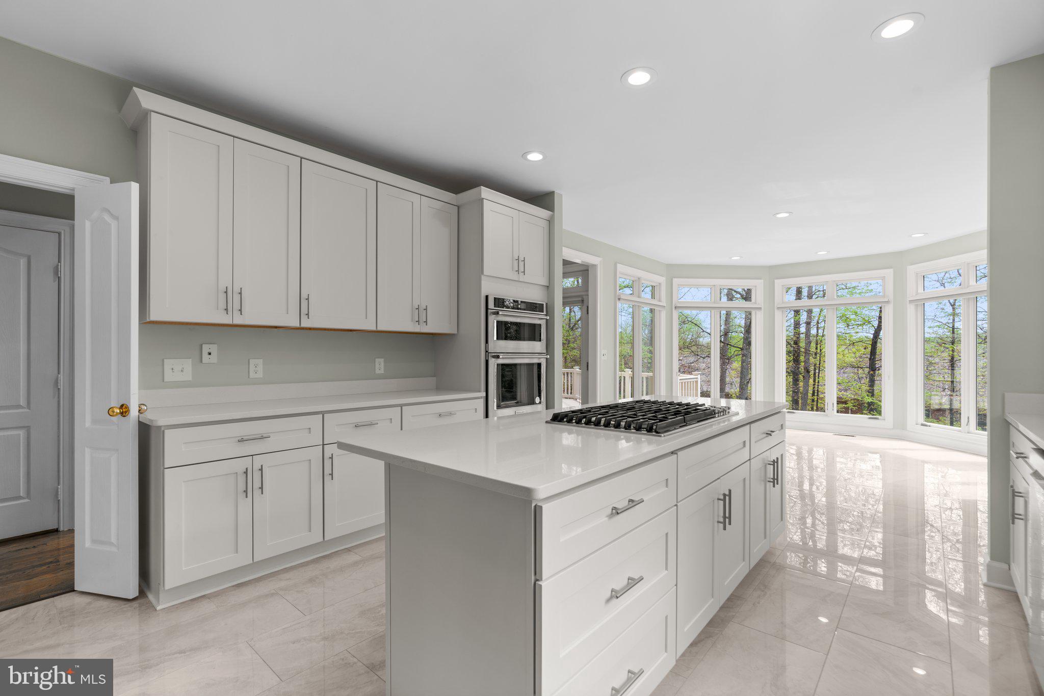 AVENEL - Residential