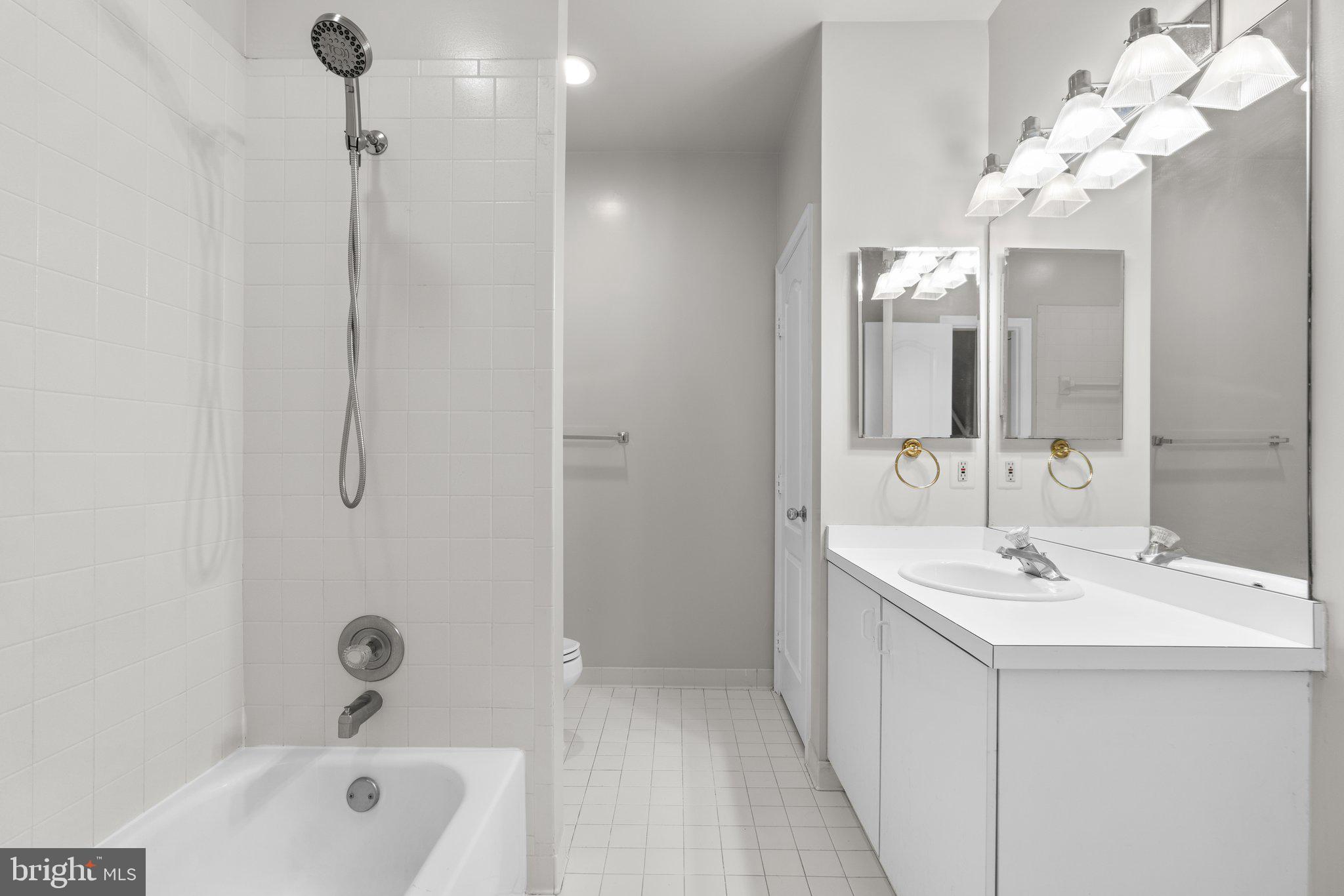 AVENEL - Residential