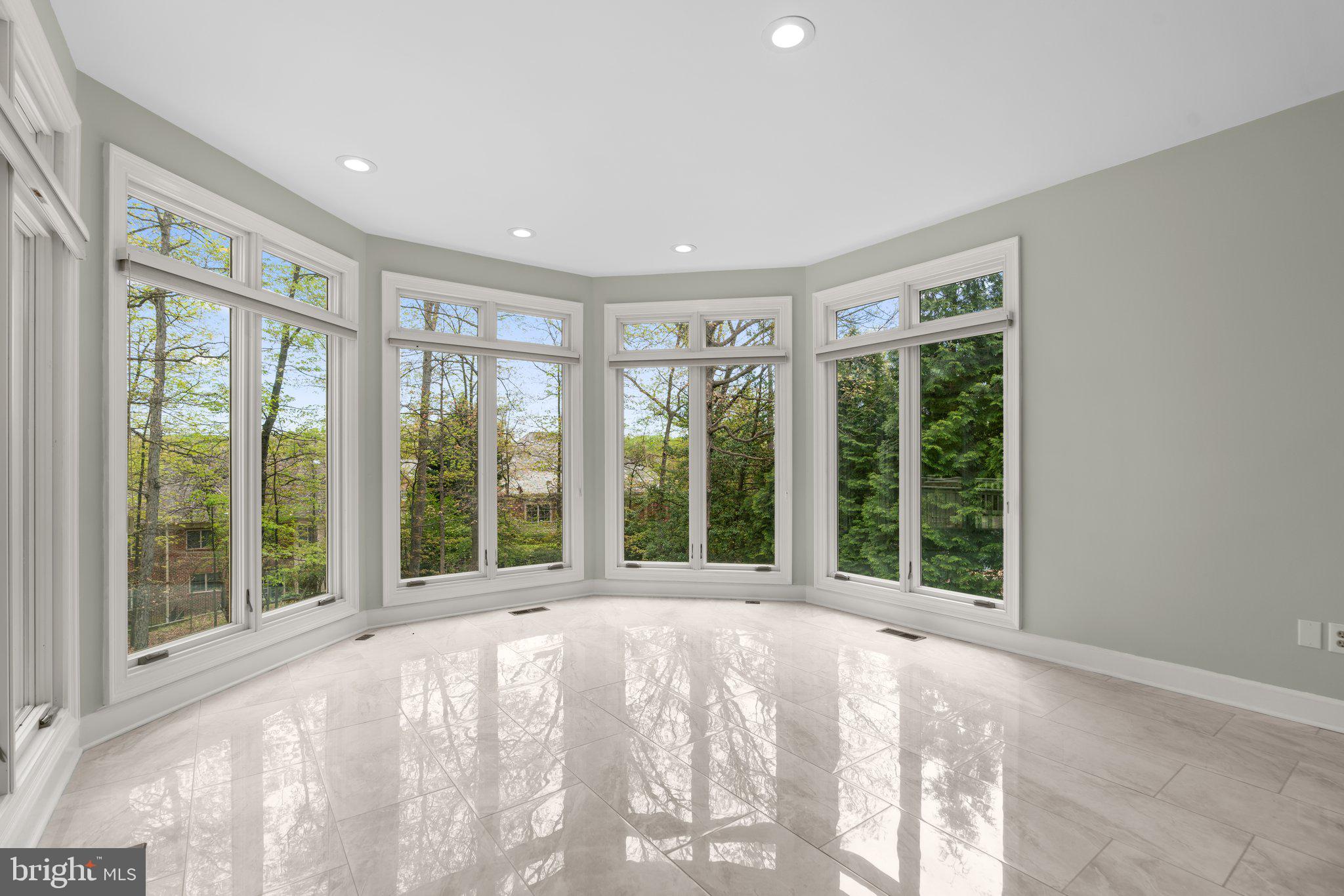 AVENEL - Residential