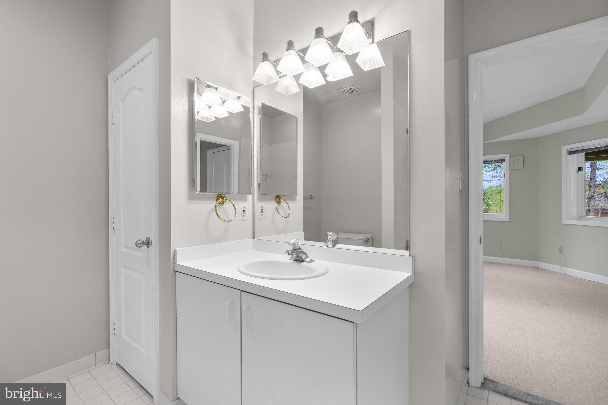 AVENEL - Residential