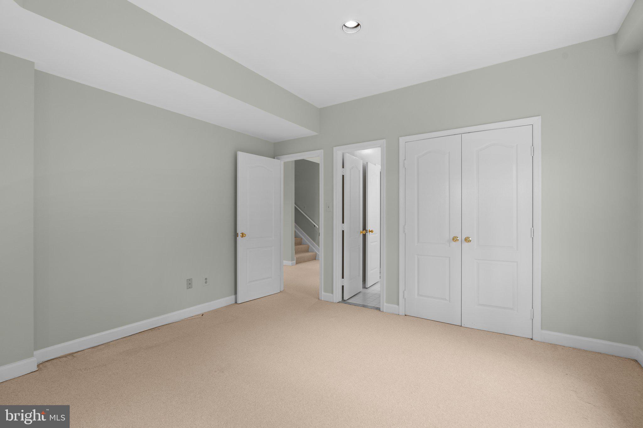 AVENEL - Residential