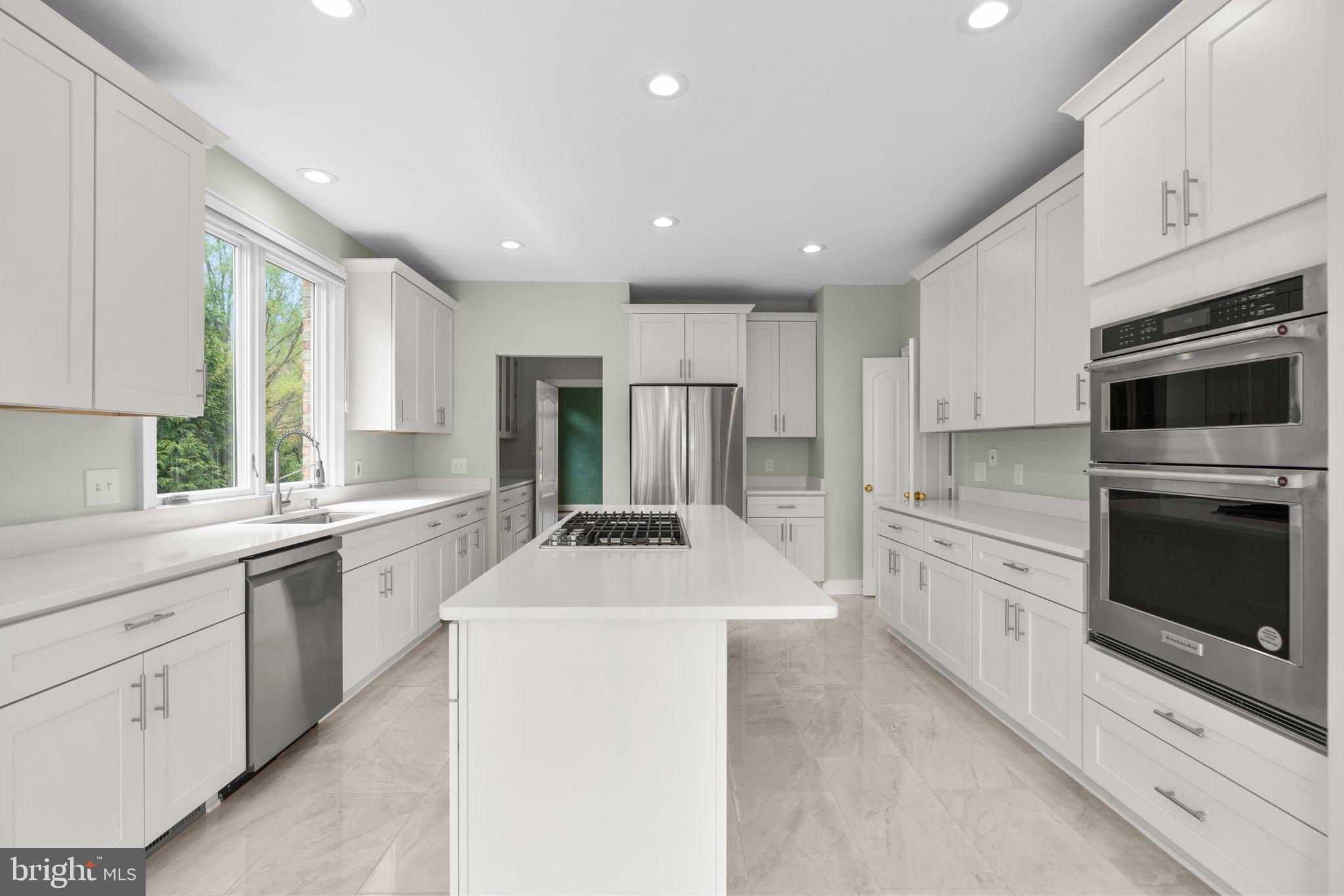 AVENEL - Residential