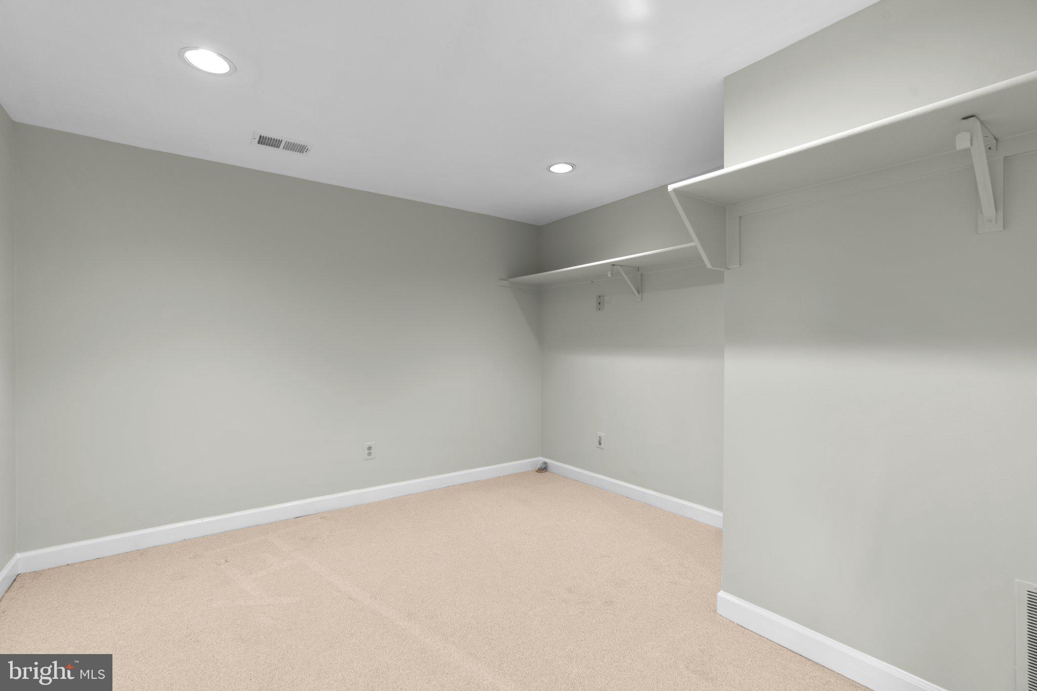 AVENEL - Residential