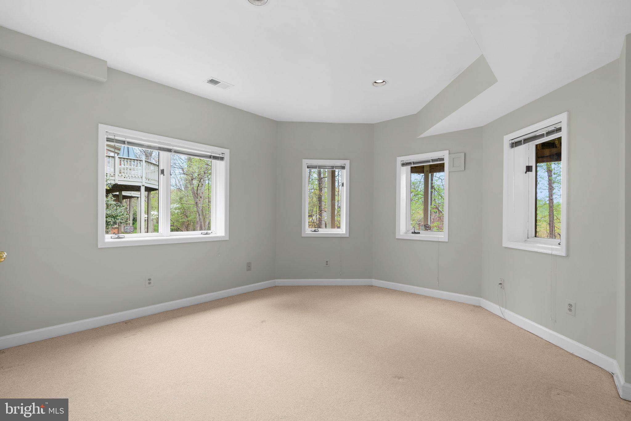 AVENEL - Residential