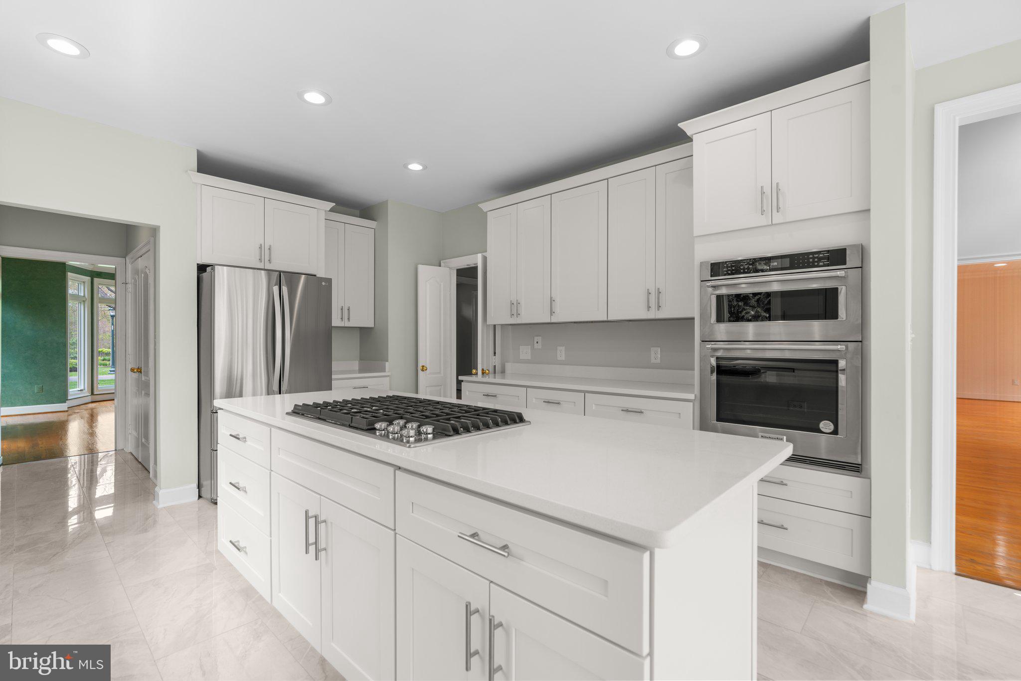 AVENEL - Residential