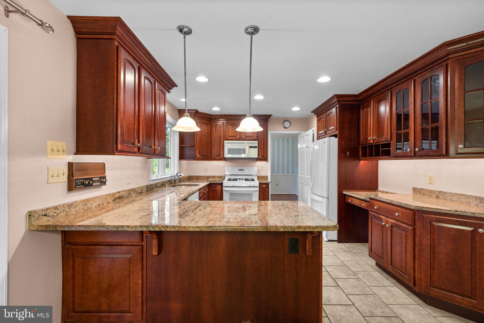 CHARTWELL - Residential