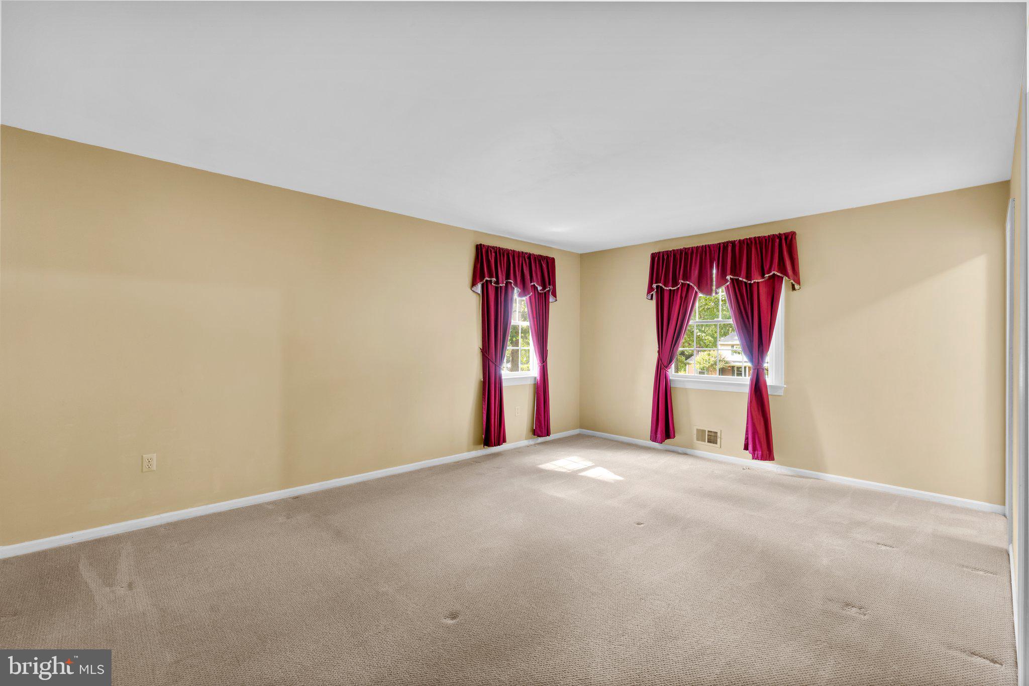 CHARTWELL - Residential