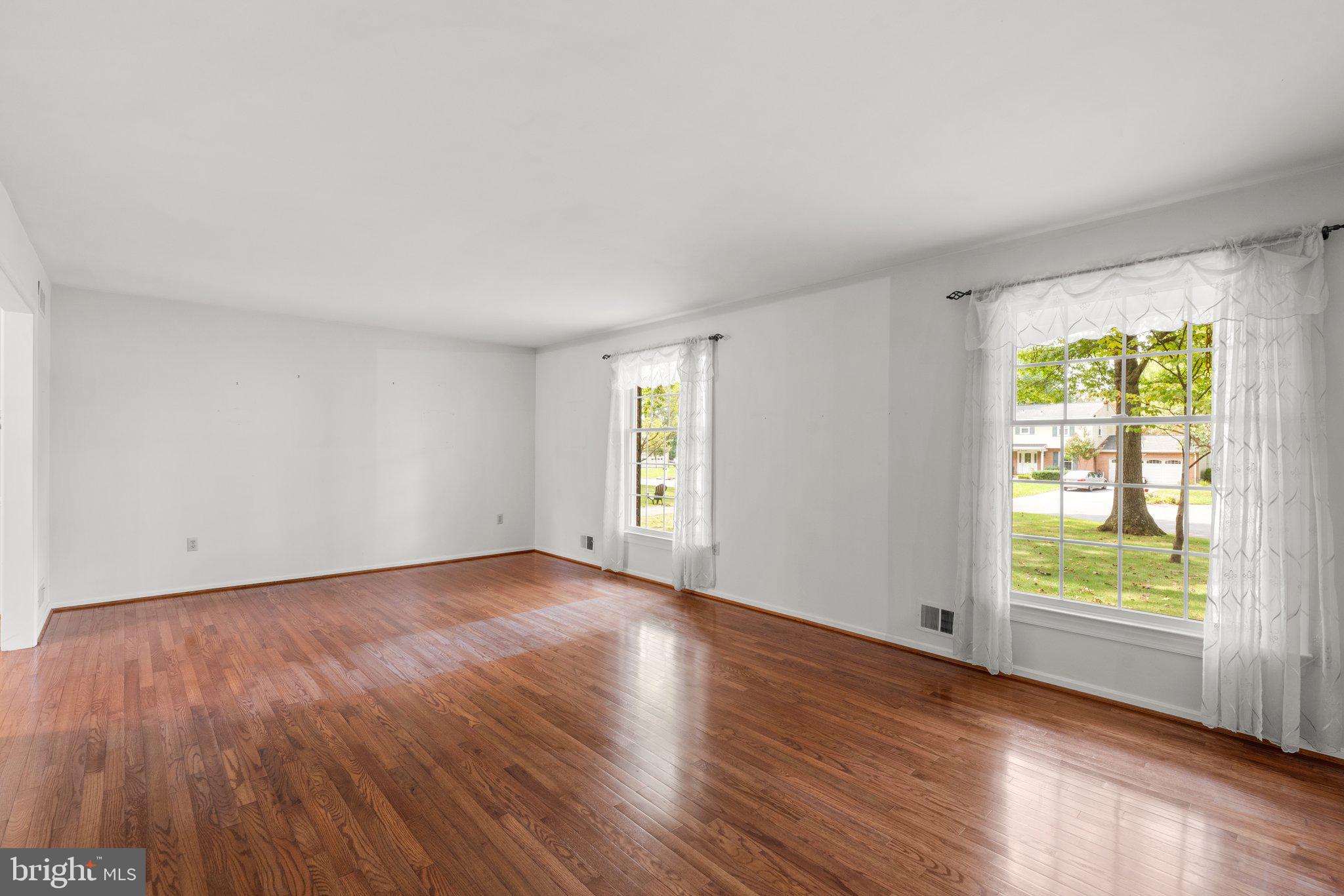 CHARTWELL - Residential