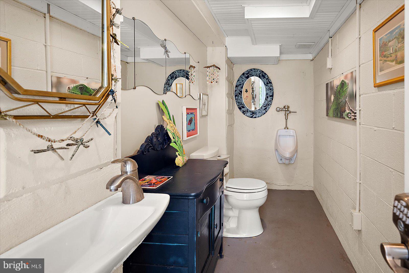 TRUXTON HEIGHTS - Residential