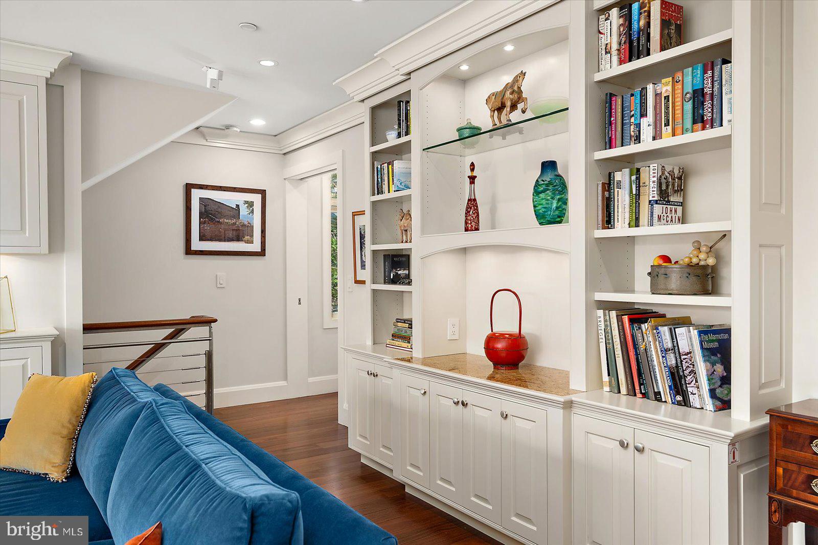 TRUXTON HEIGHTS - Residential