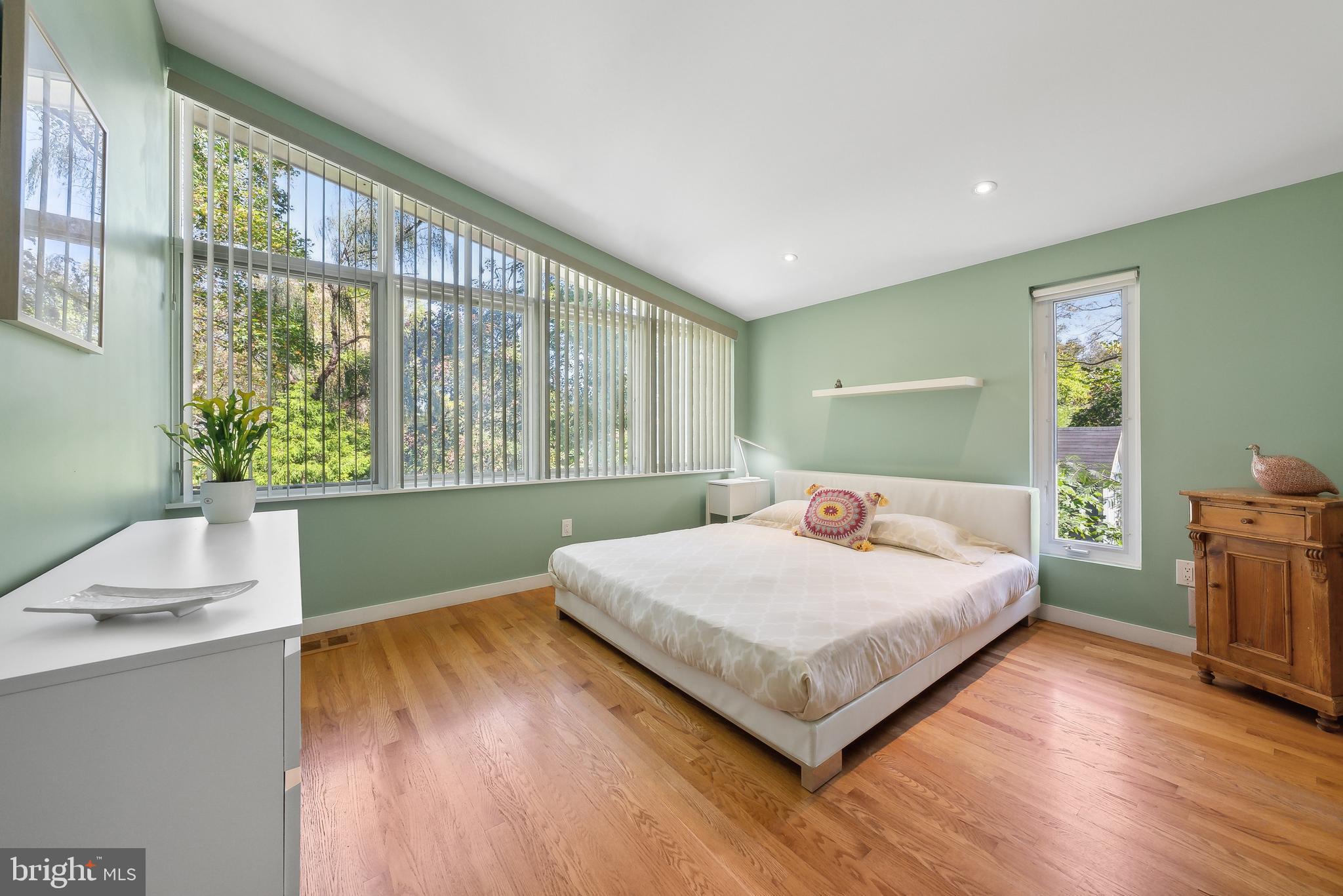 GARRETT PARK - Residential