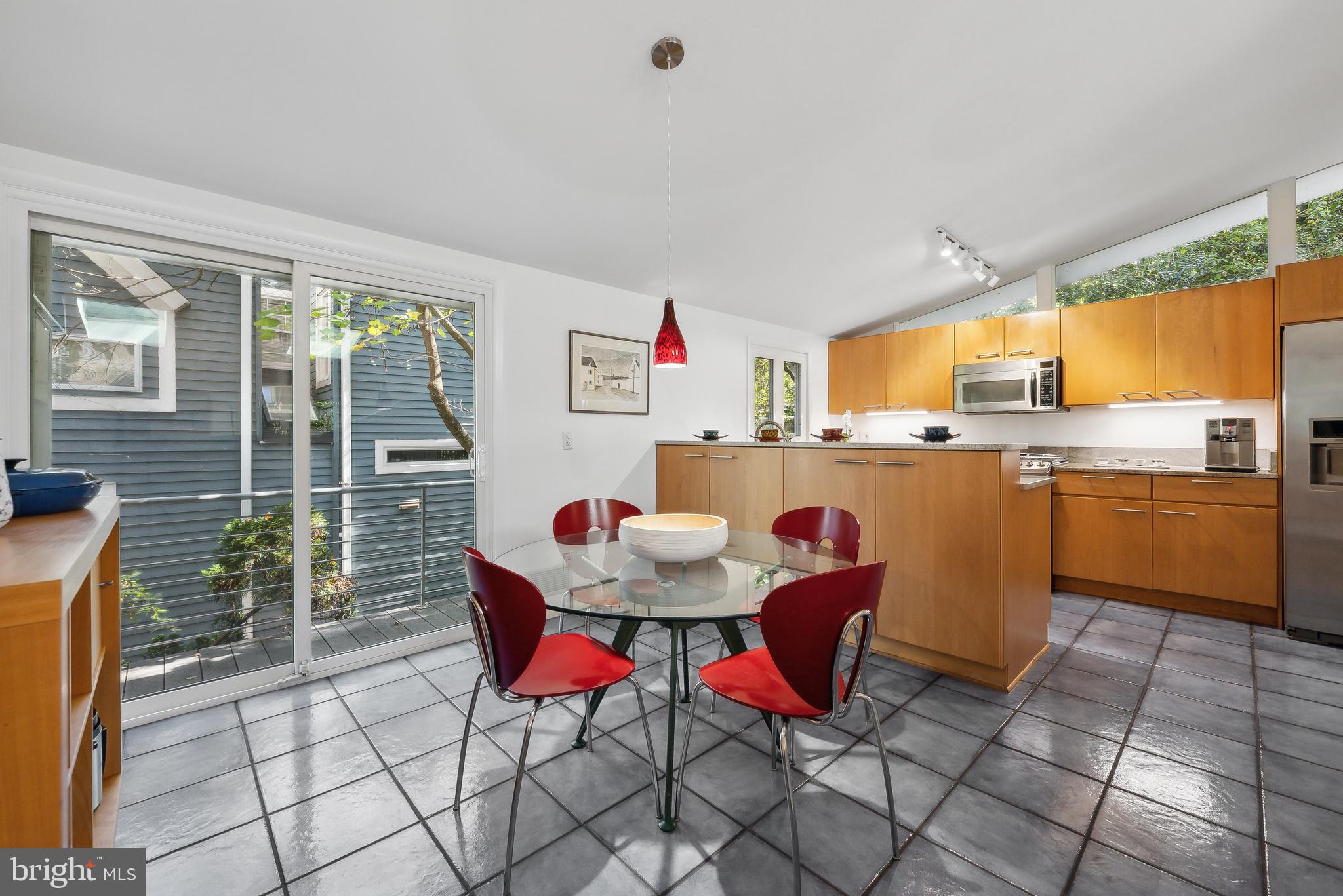 GARRETT PARK - Residential