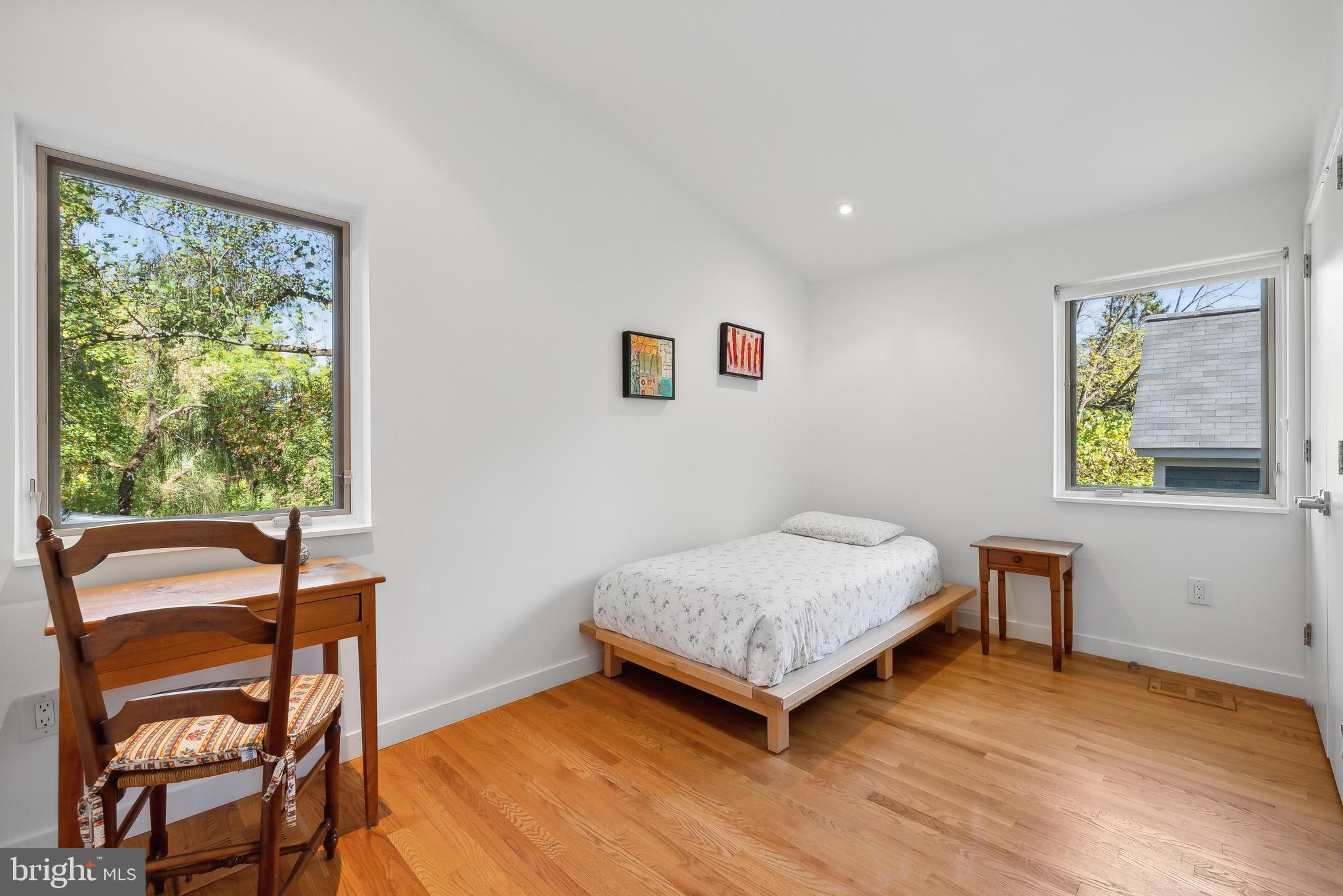 GARRETT PARK - Residential