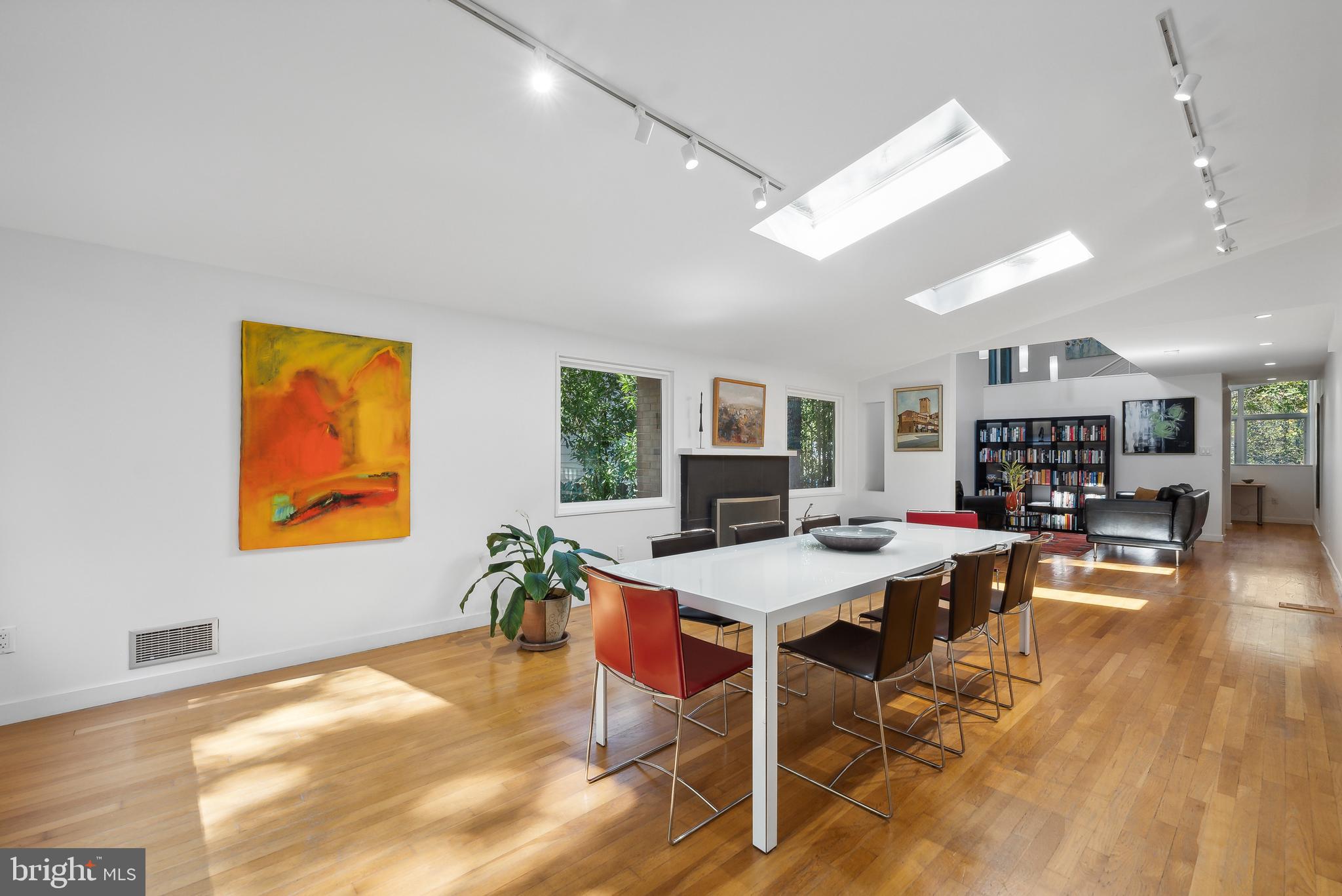 GARRETT PARK - Residential