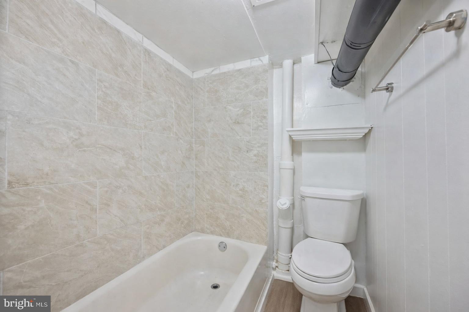 HIGHLANDTOWN - Residential