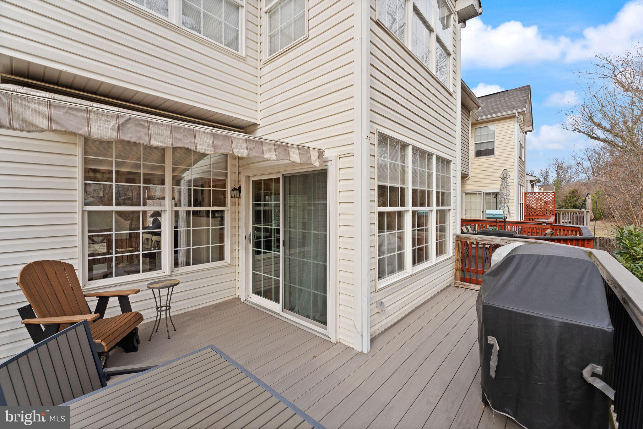 COMPTON VILLAGE - Residential