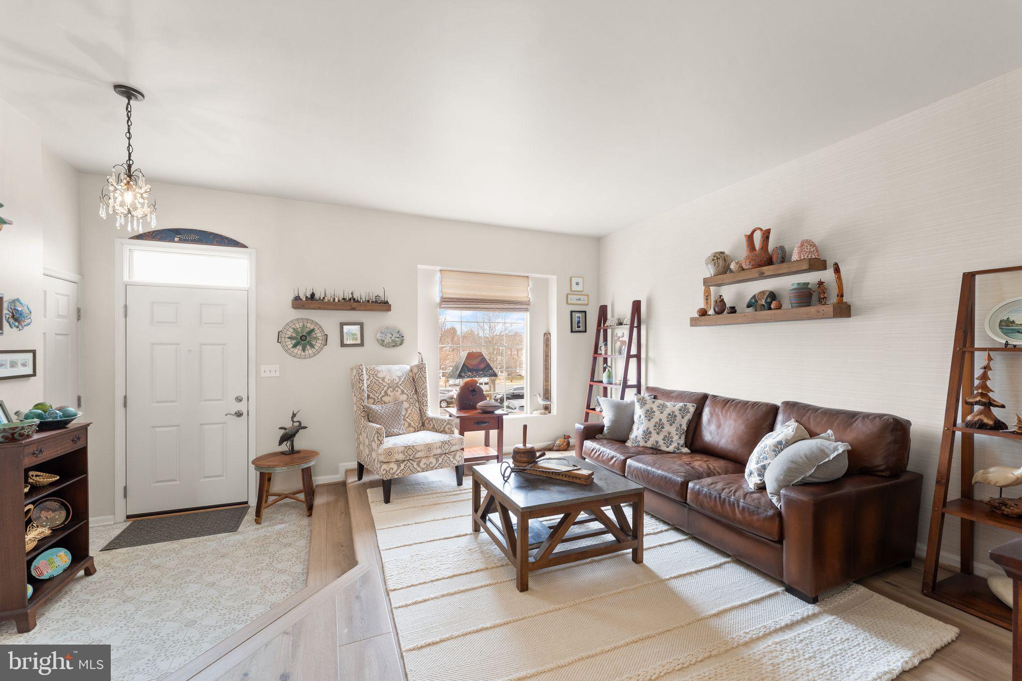 COMPTON VILLAGE - Residential