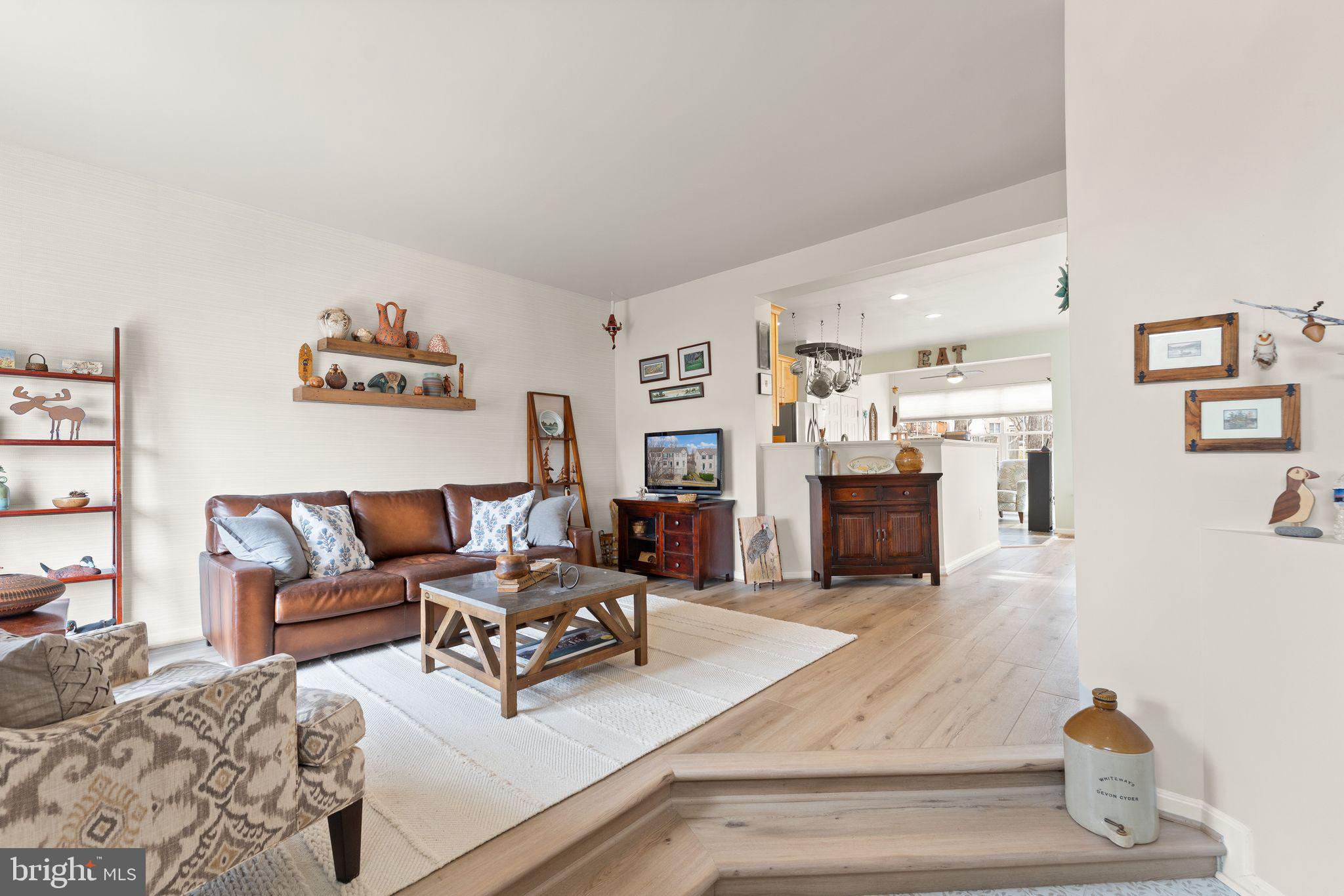 COMPTON VILLAGE - Residential