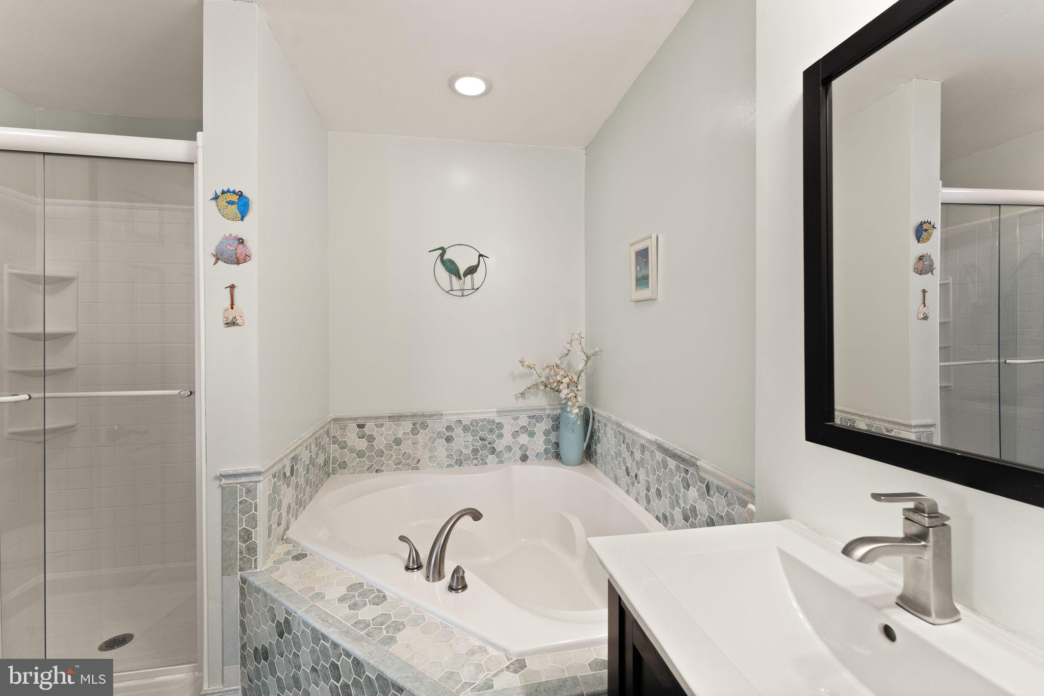 COMPTON VILLAGE - Residential