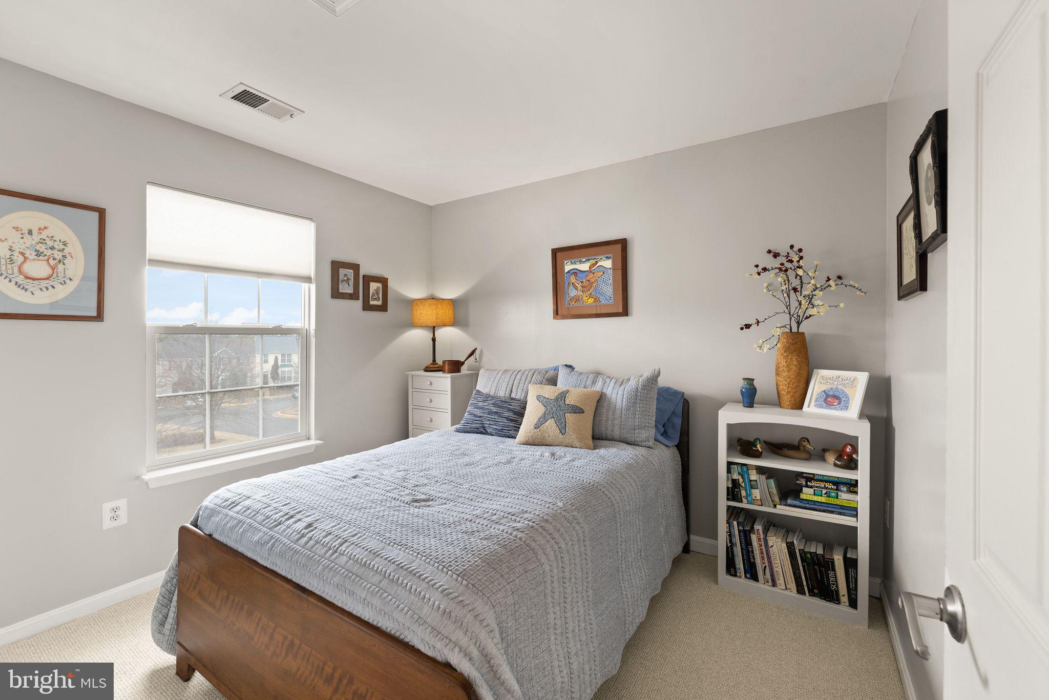 COMPTON VILLAGE - Residential