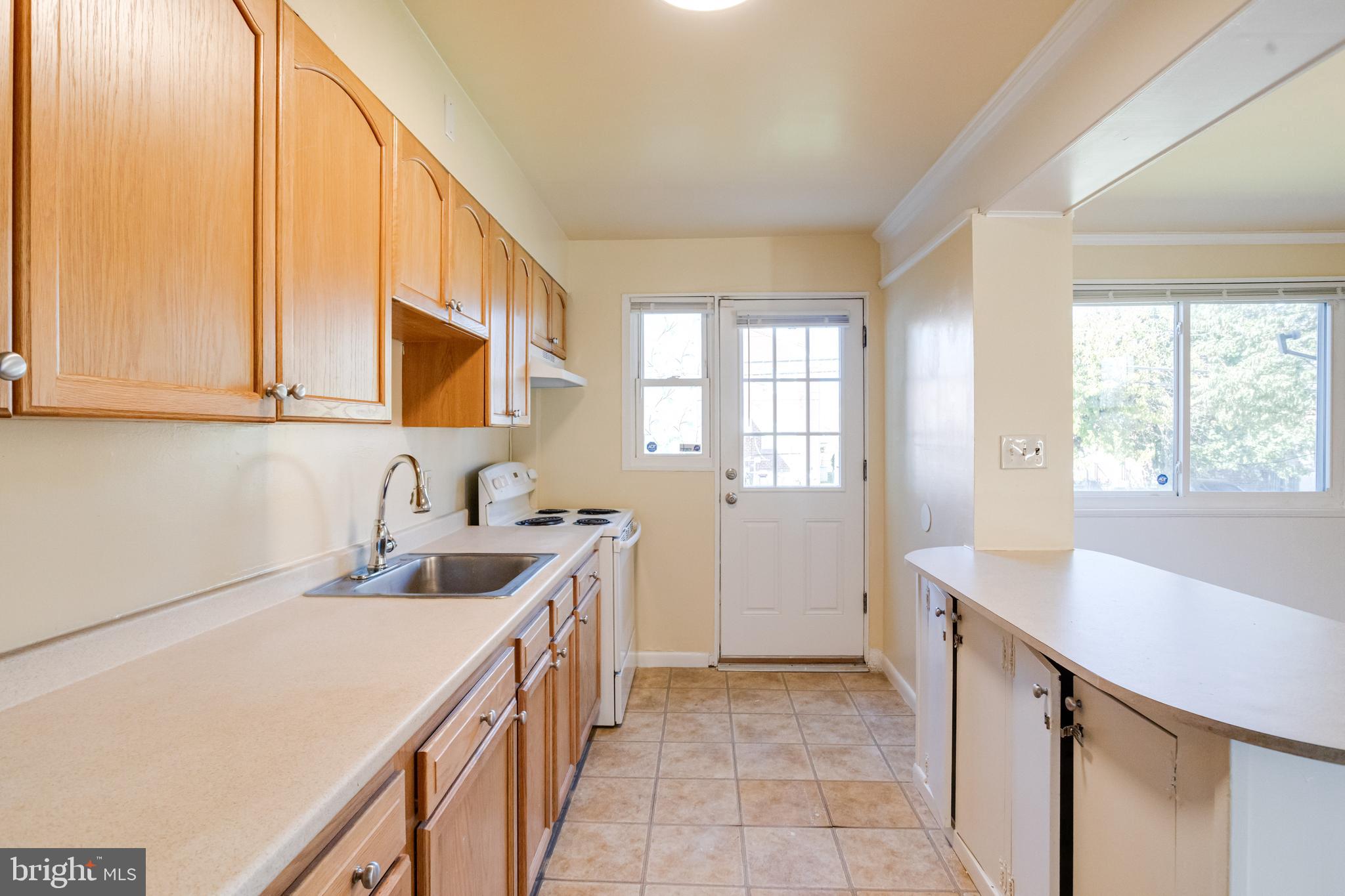 WEST EDMONDALE - Residential Lease