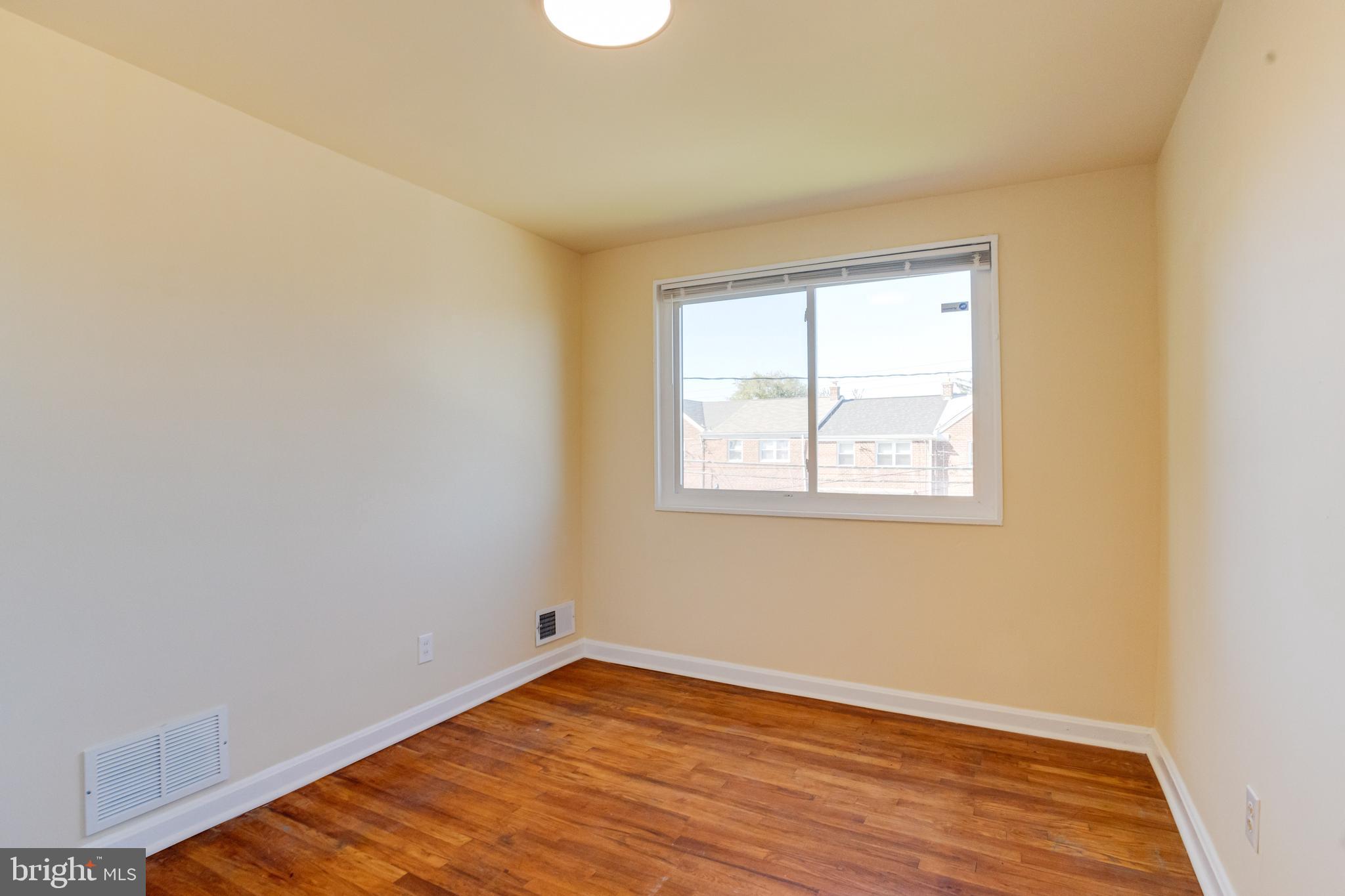 WEST EDMONDALE - Residential Lease