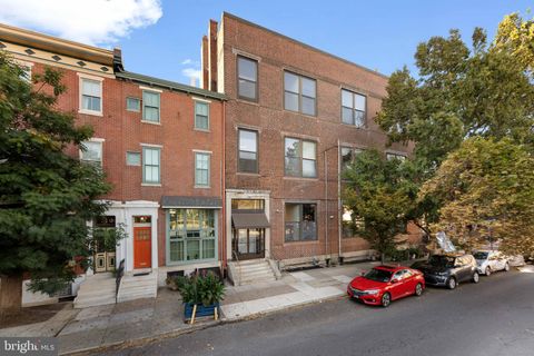 700 S 10TH STREET 2F PHILADELPHIA PA 19147