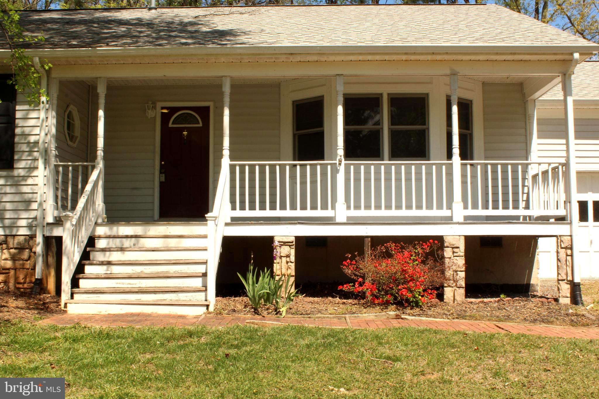 ROCKLAND CREEK ESTATES - Residential