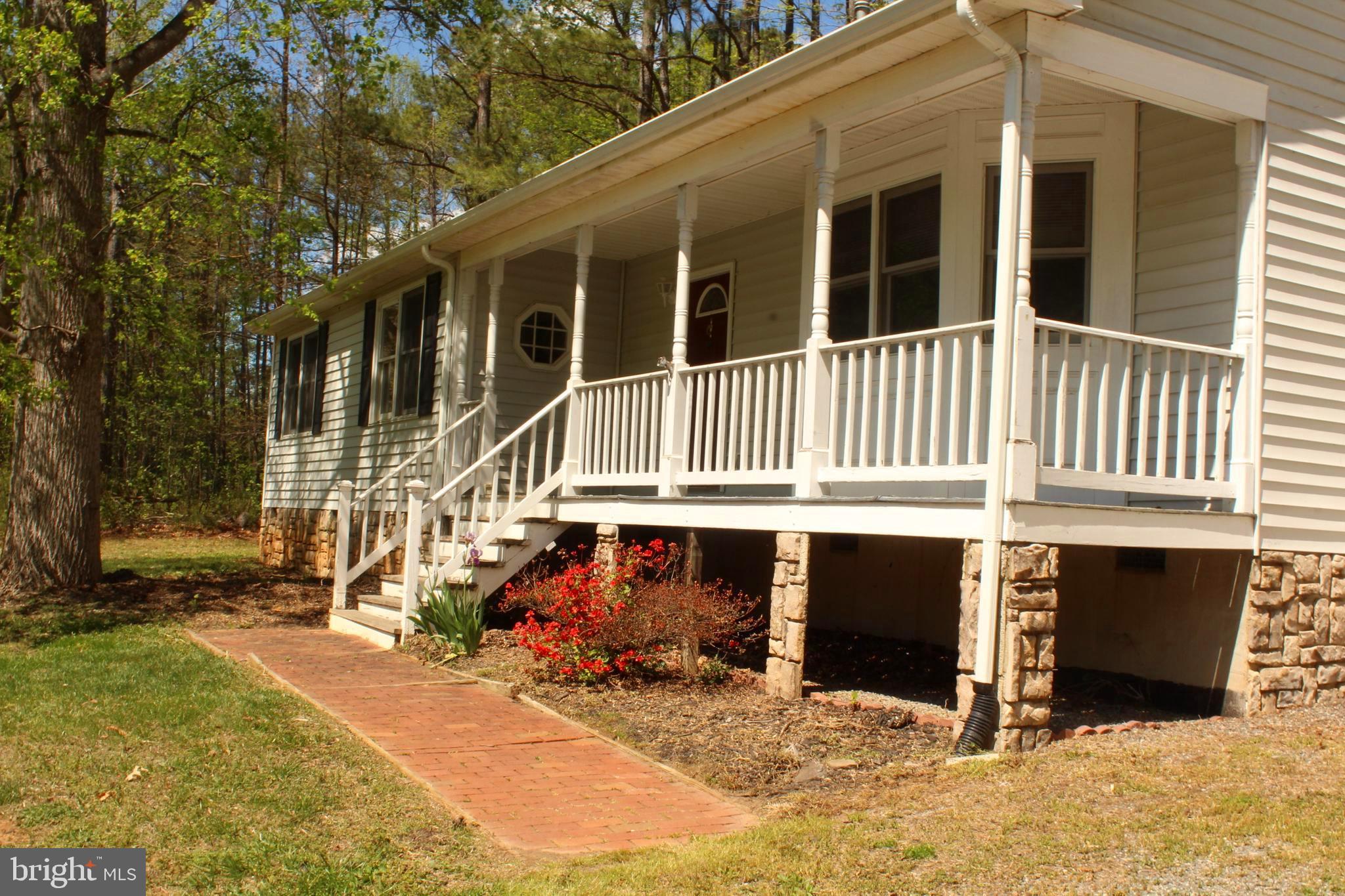 ROCKLAND CREEK ESTATES - Residential