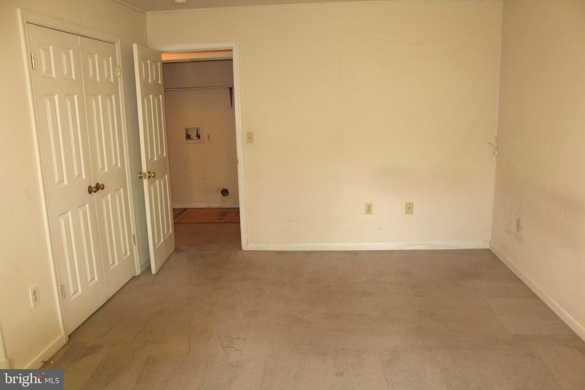 ROCKLAND CREEK ESTATES - Residential